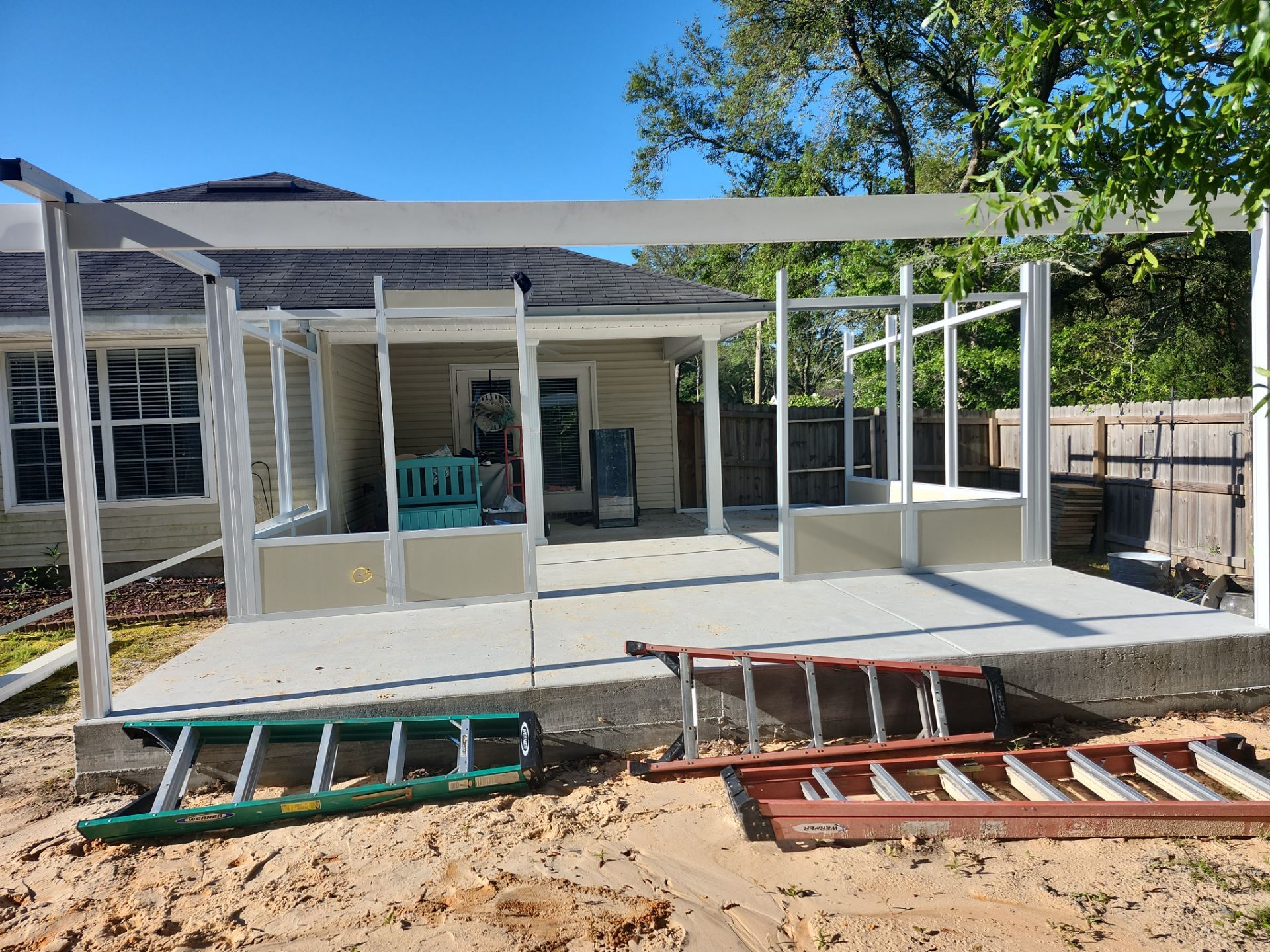 Milton Glass Room Using Colorbeam by Titan Sunrooms