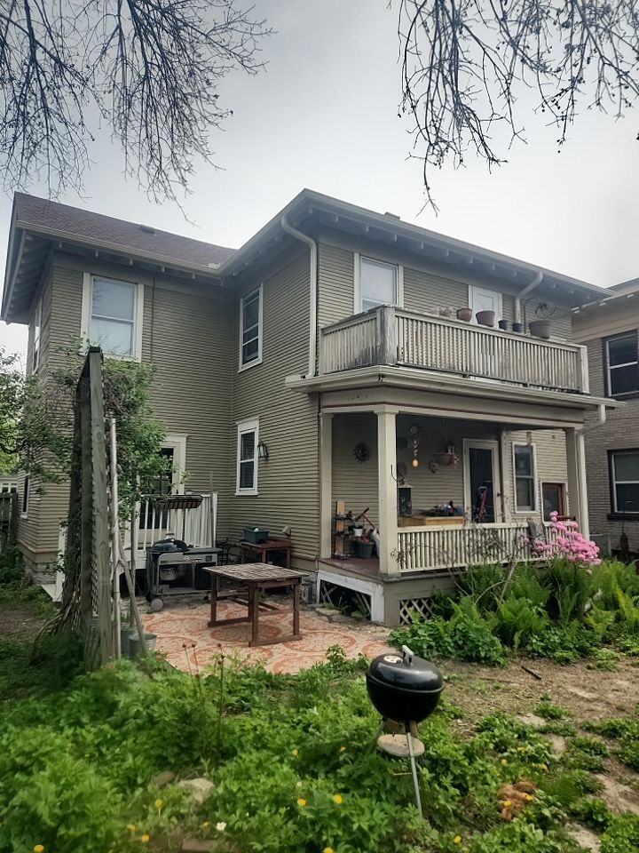 5" Gutters in St. Paul by Next Level Seamless Gutters / Exteriors Inc.