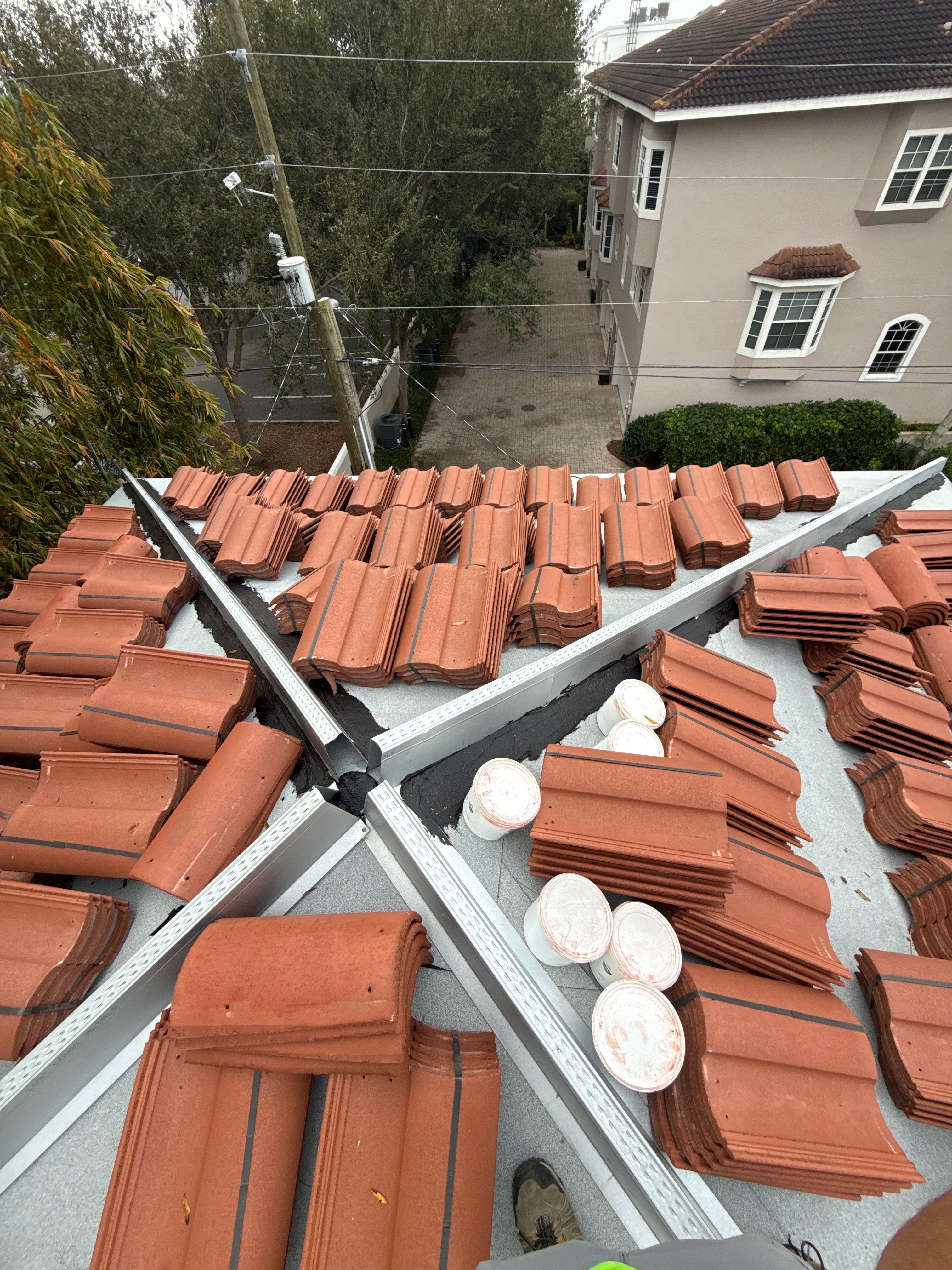 Project in St. Petersburg 33704 by Mitchell Roofing Company LLC 