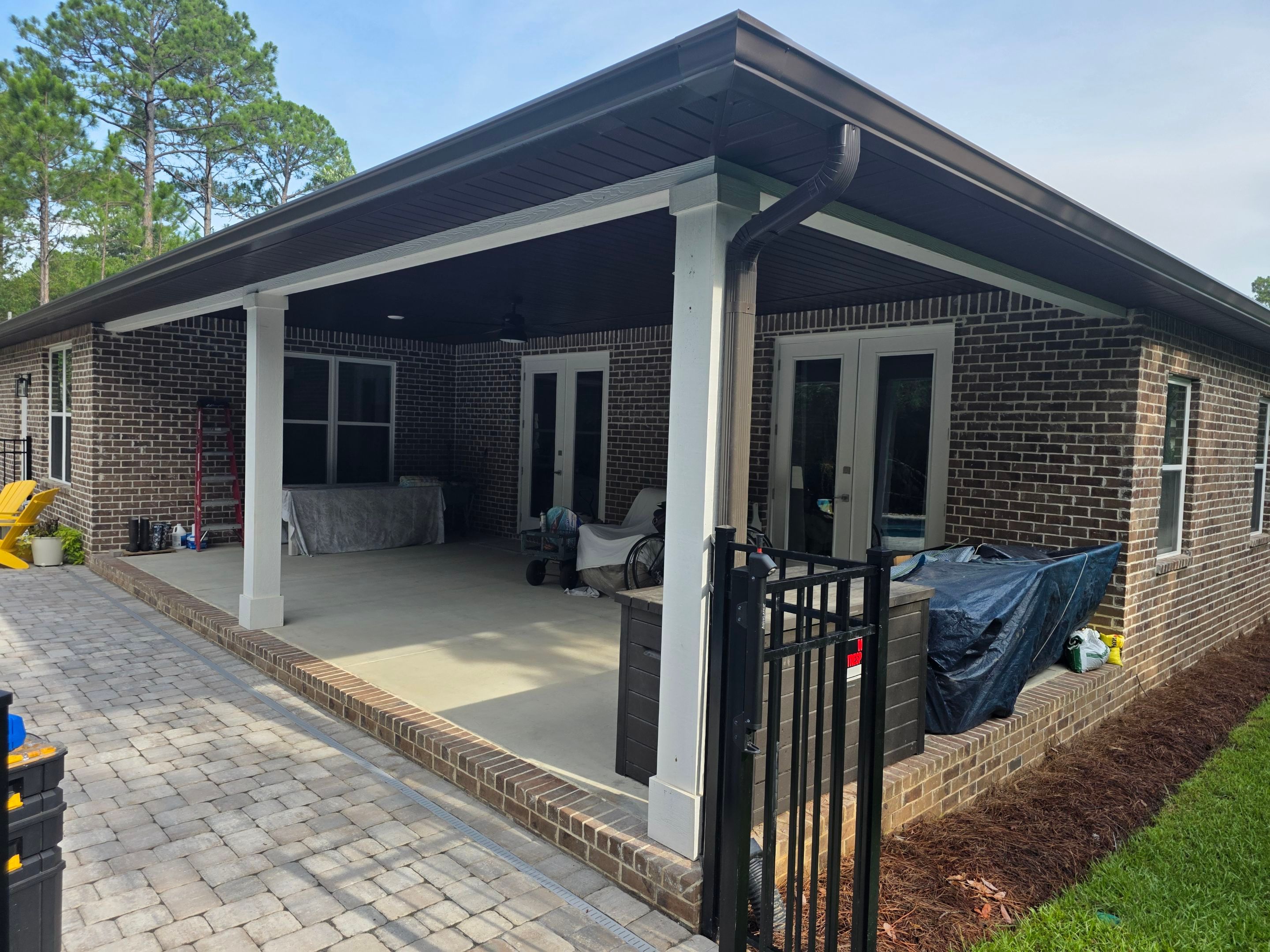 Glass Room in Navarre by Titan Sunrooms
