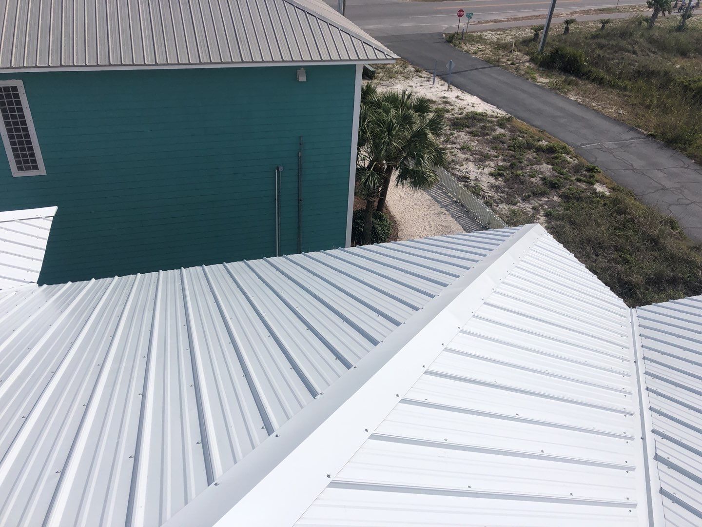 Metal Roof Replacement by Professional Roofing Company