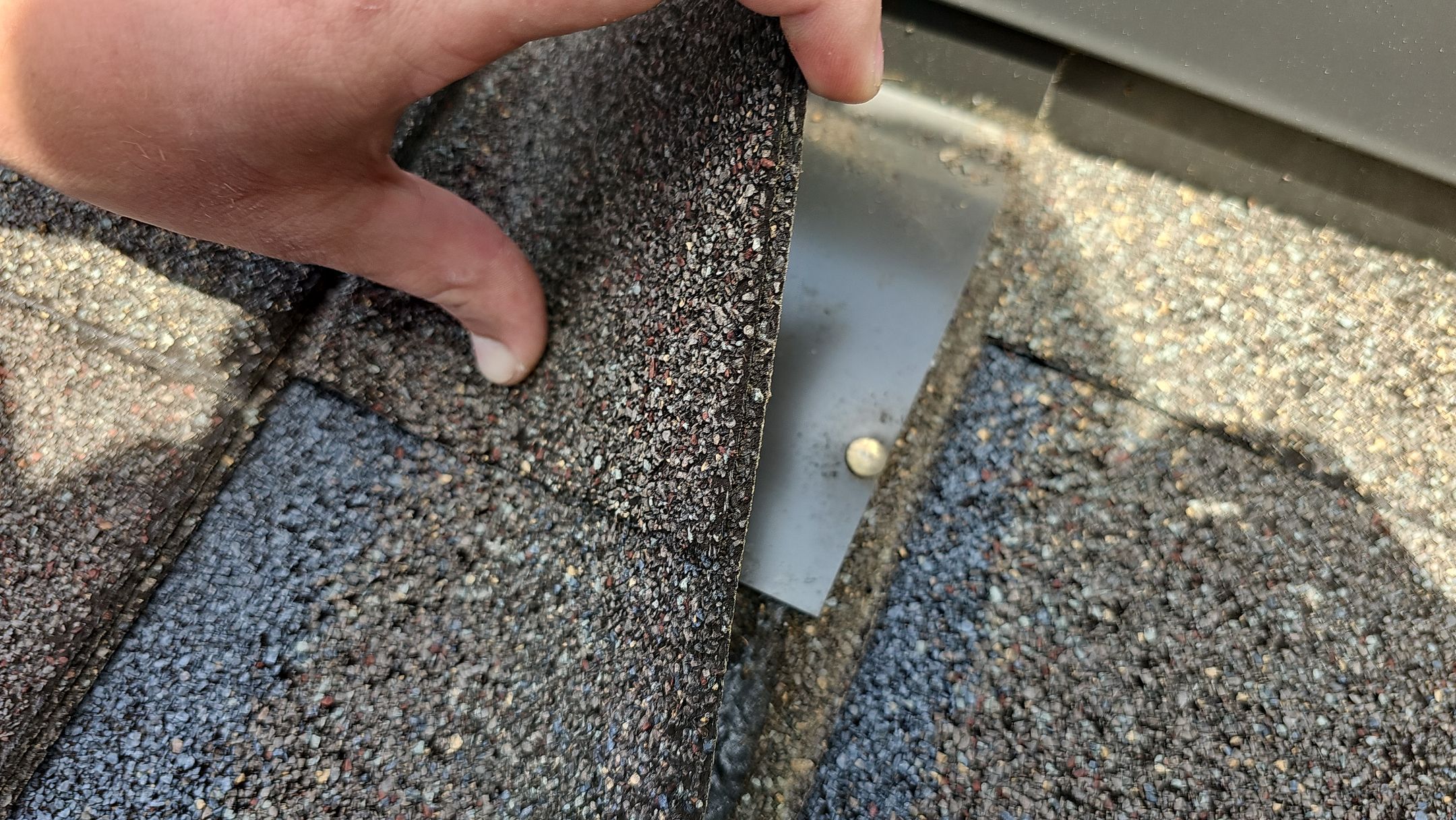 ATLAS PINNACLE COLOR: WEATHERED SHADOW by Eagle Eye Roofing