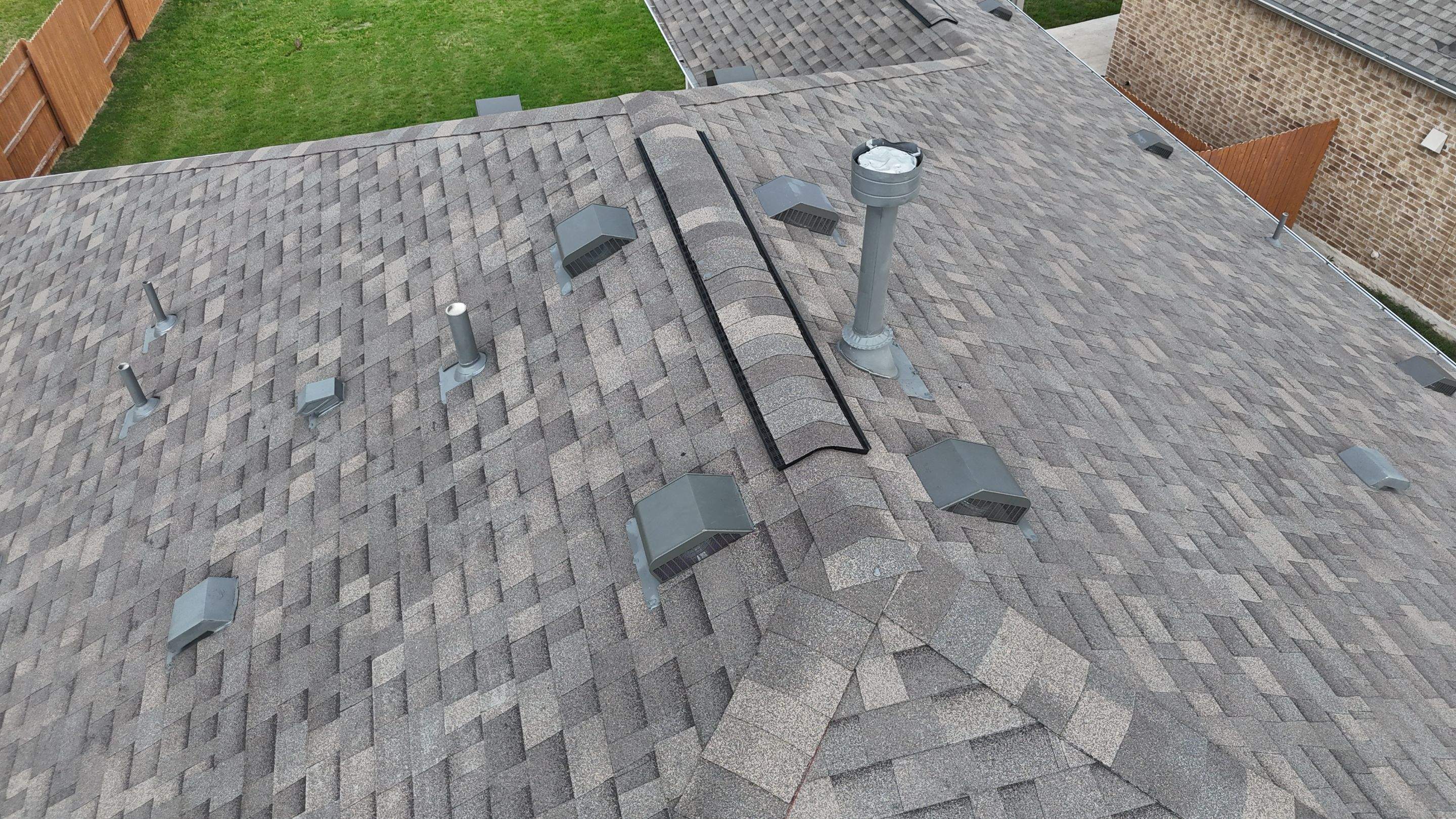 Weathered Wood - Malarkey Vista by RoofsOnly.com