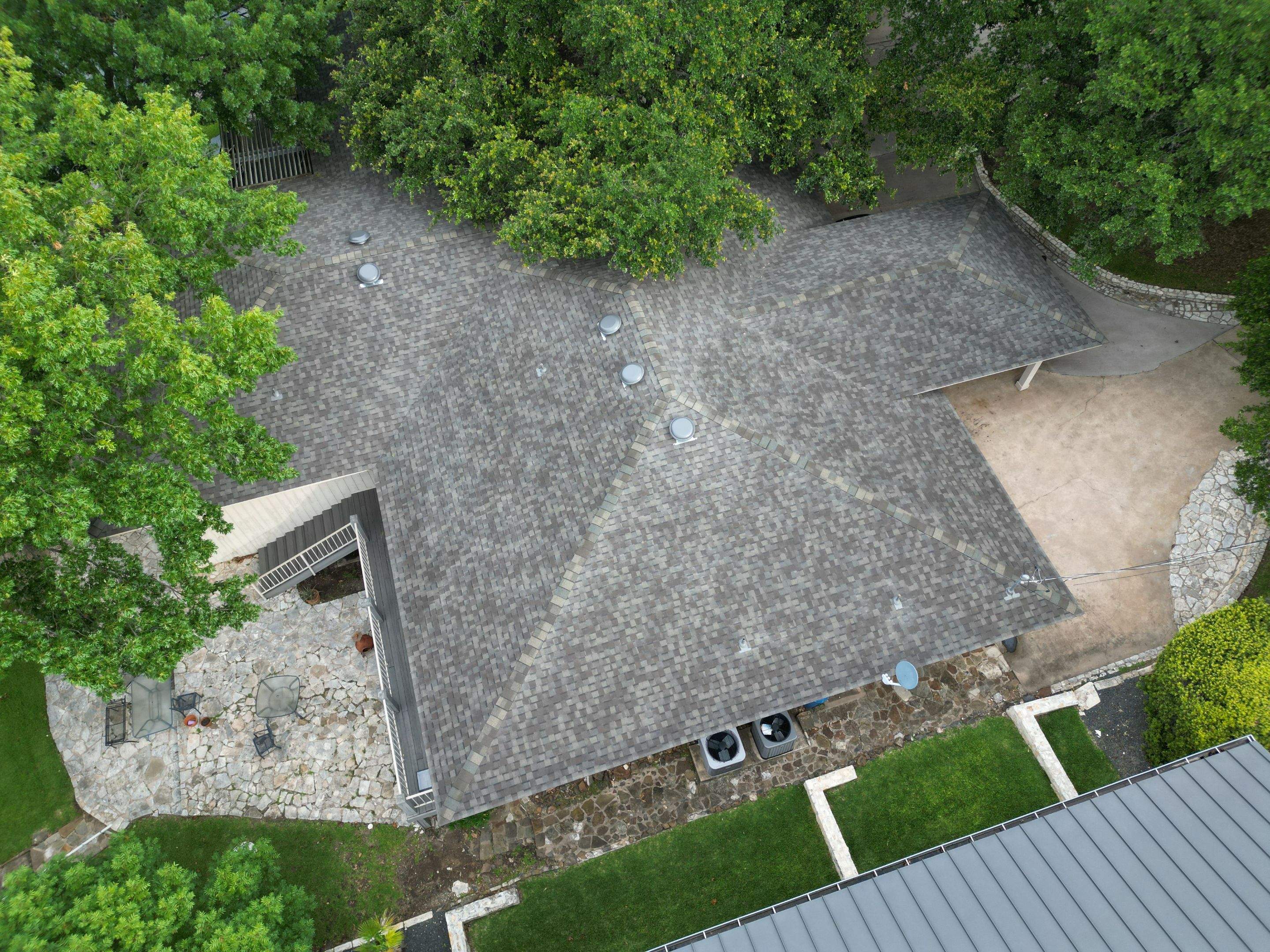 Weathered Wood - Certainteed Landmark by RoofsOnly.com