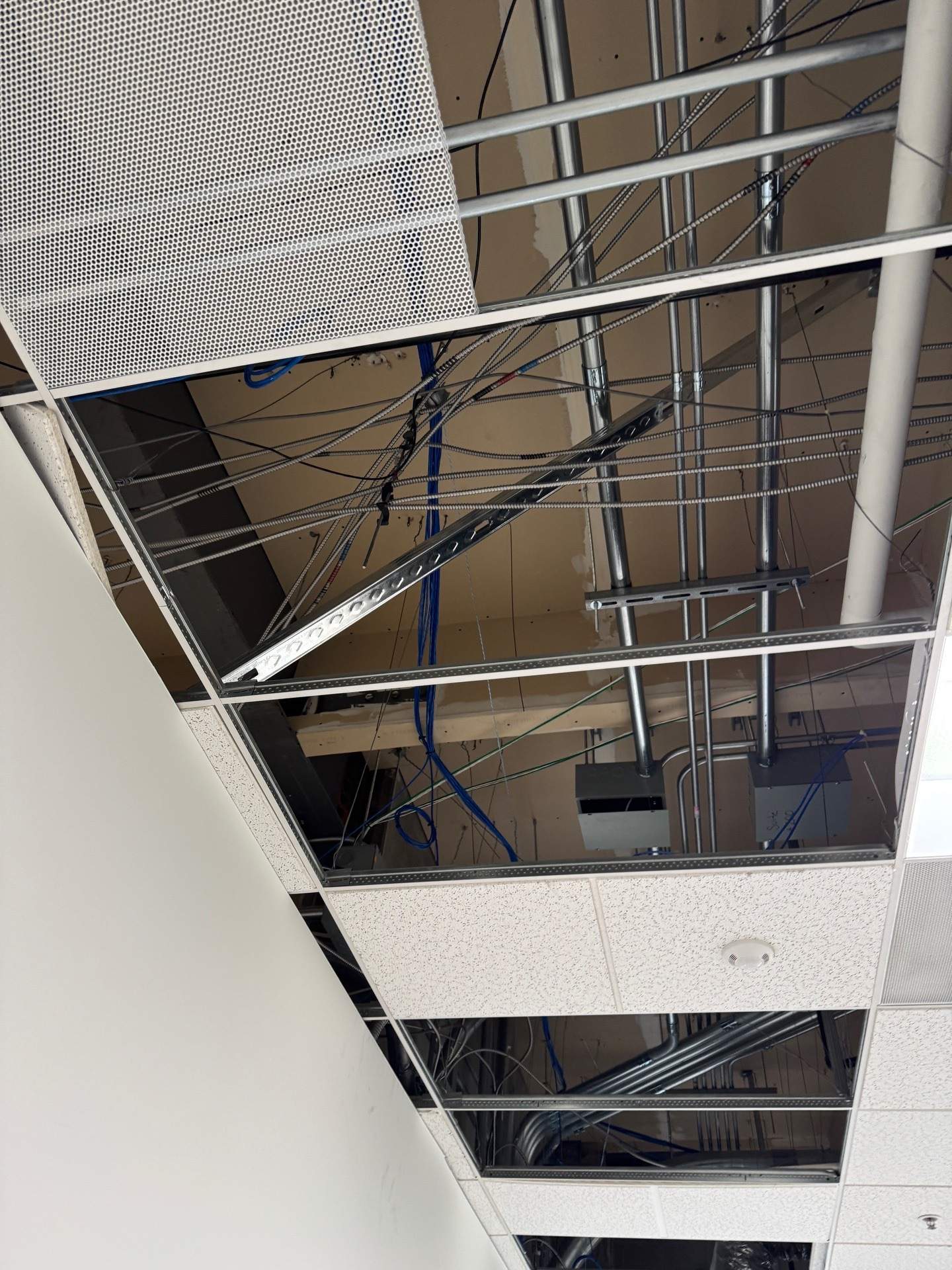 Office Network Infrastructure Installation – IT Company in Irvine, CA by Ring and Ping Inc.