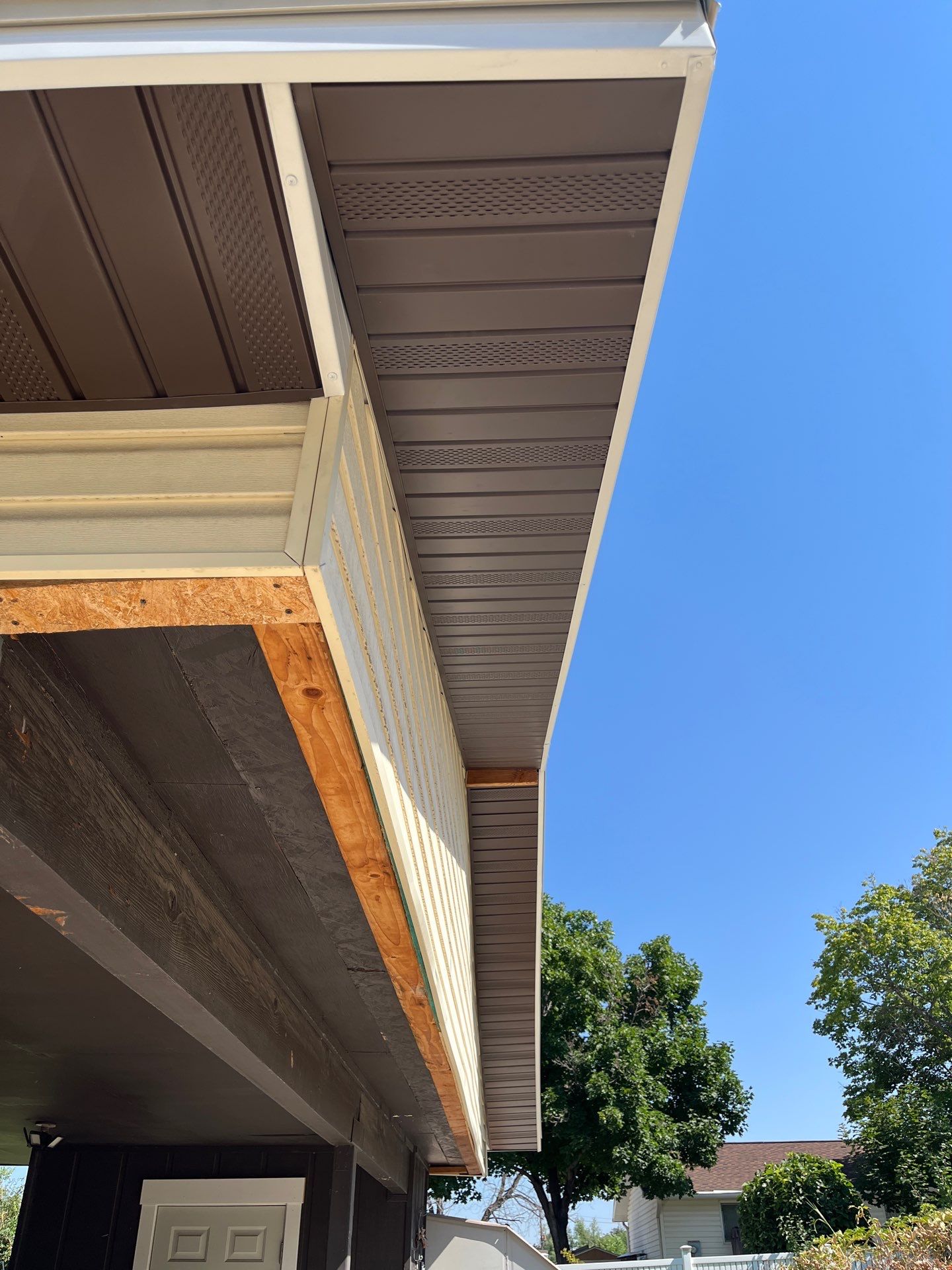 Ogden | Custom Roofline Modernization | Musket Brown & White by Ideal Siding Utah