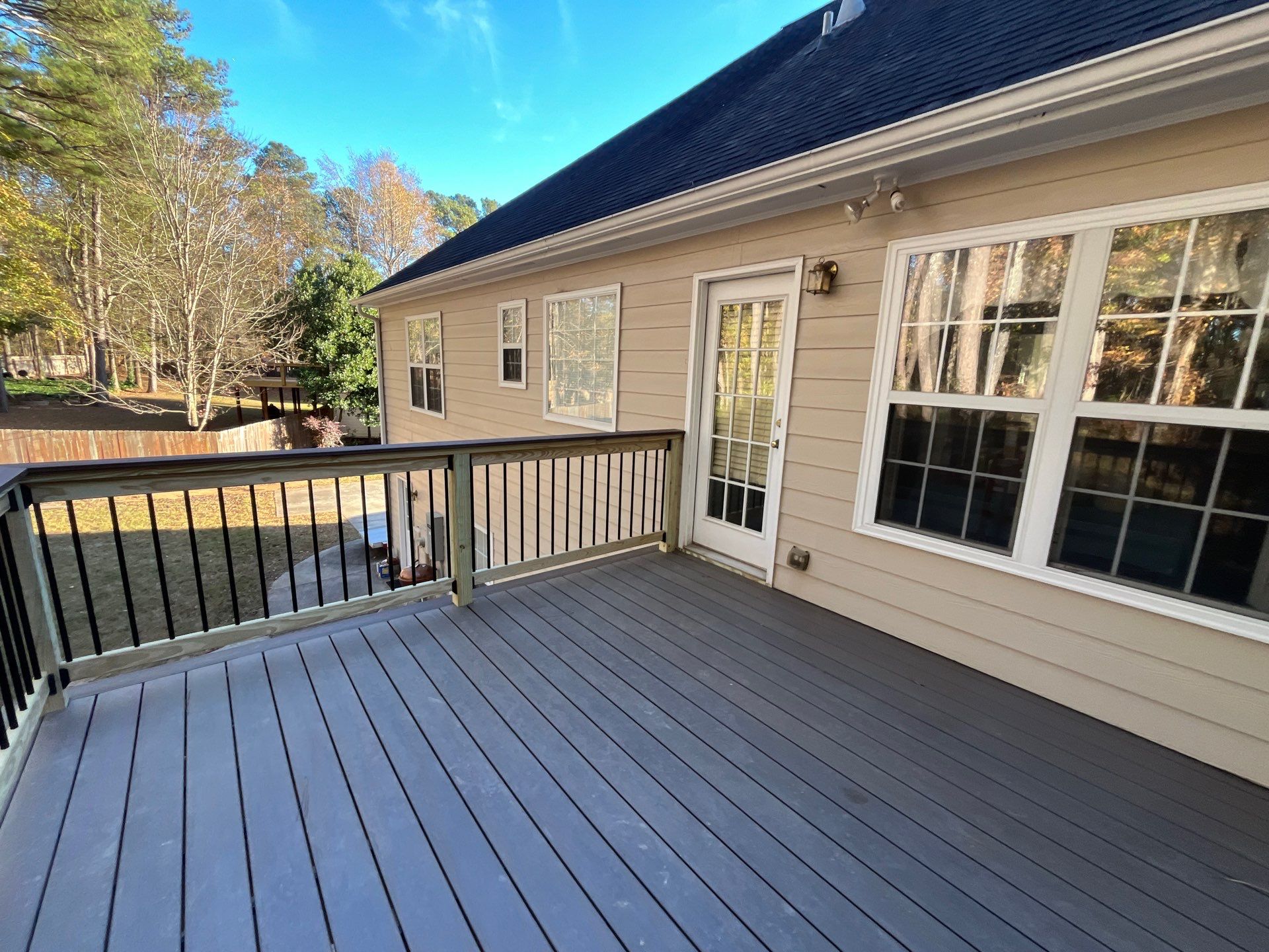 Deck Build using Deckorators Venture Series Decking in the Sandbar Color by Nelson Exteriors 