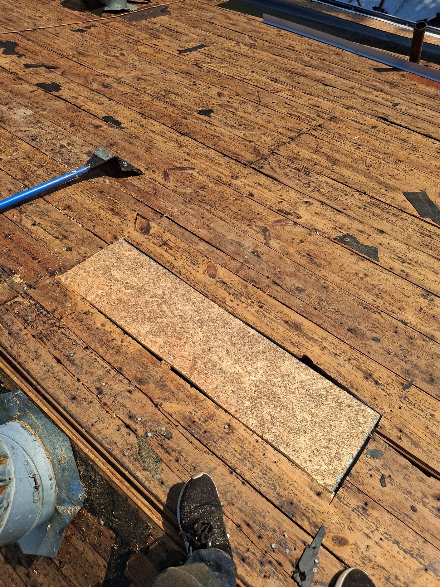 Residential Roofing Installation using GAF Timberline HDZ Weatherer Wood by Rainstoppers Roofing