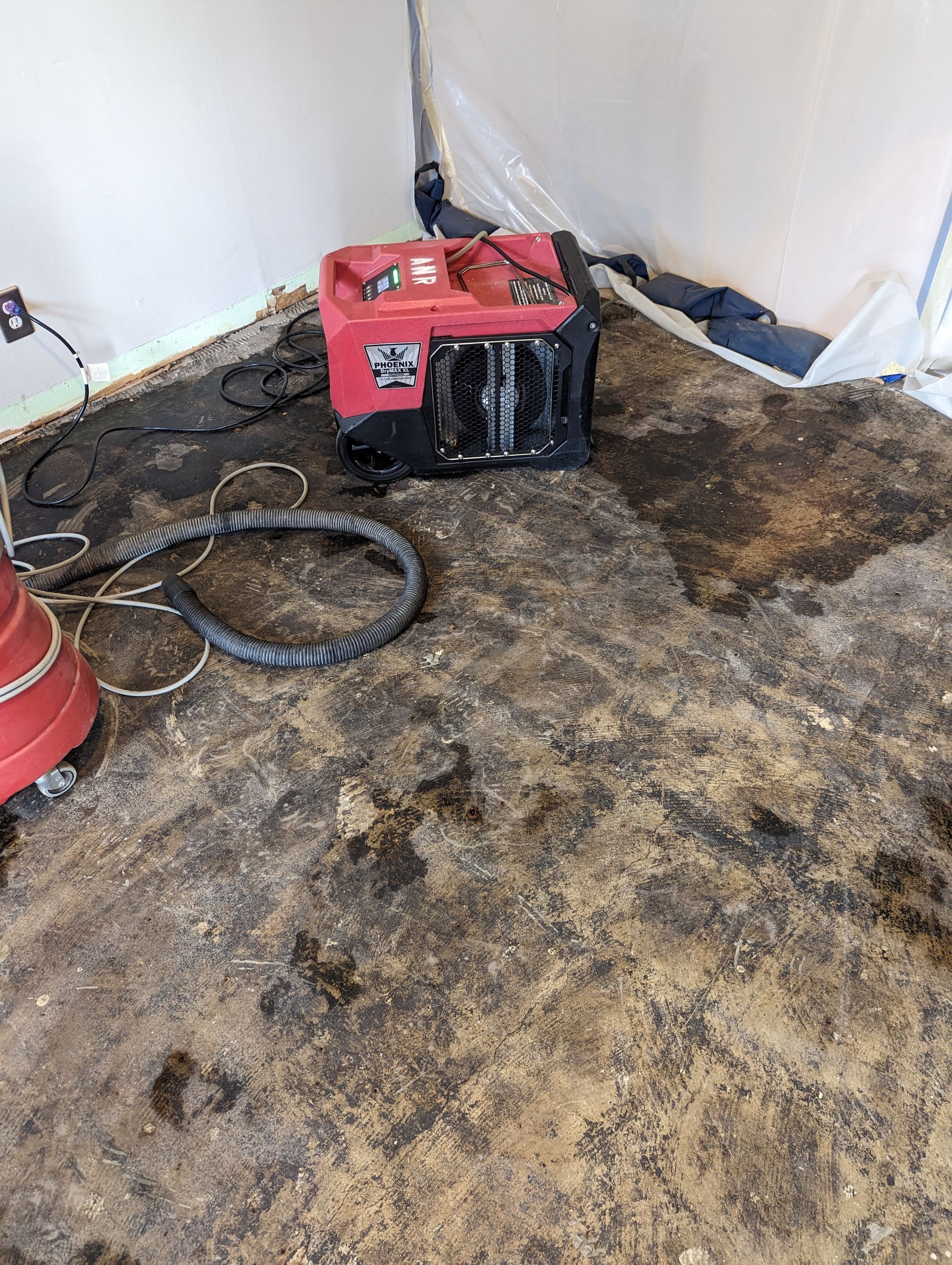 Emergency Service Water Damage in Louisville, KY by ANR Restoration