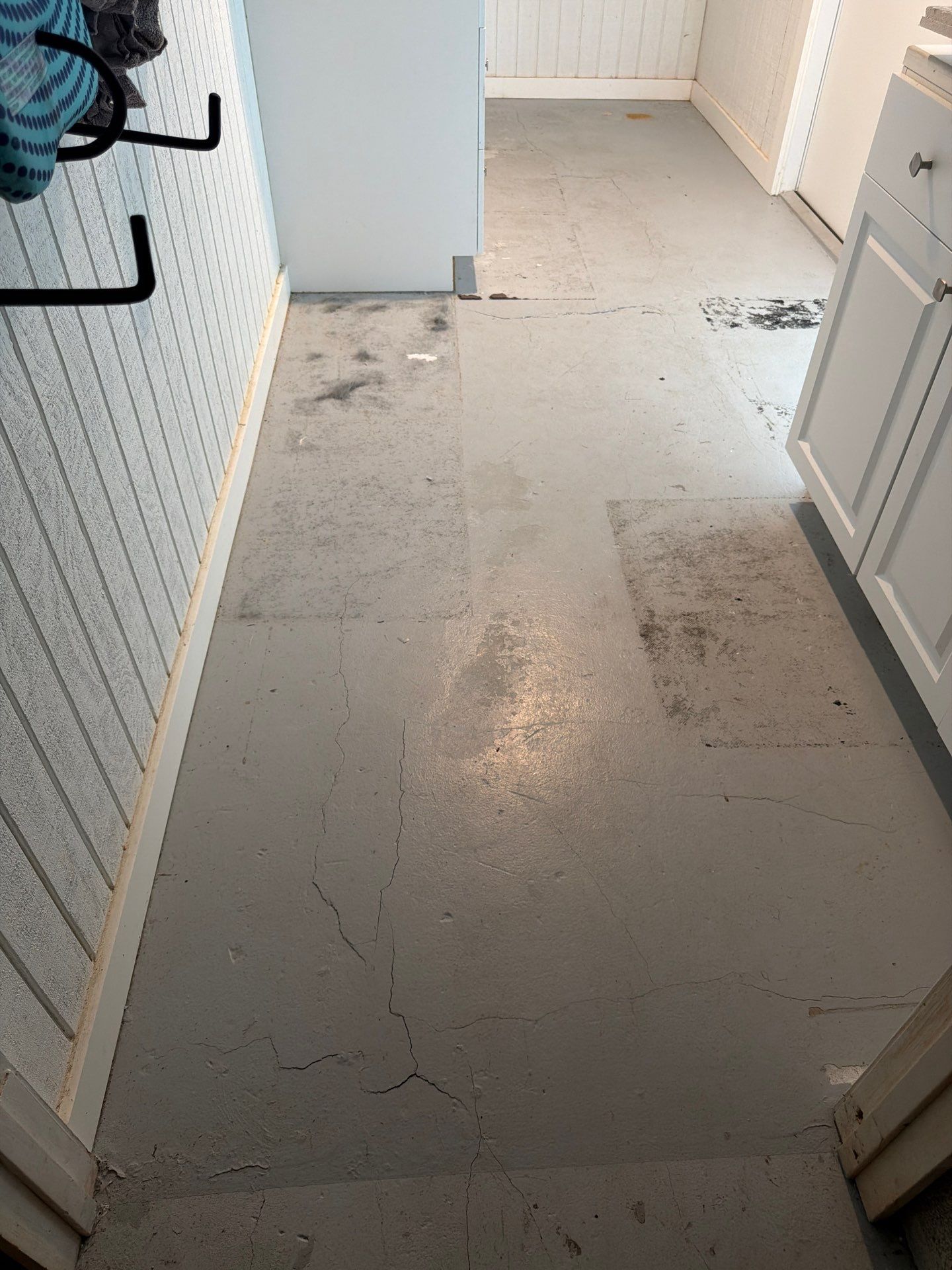 “Tidal Wave” Carport Garage in Marathon, FL by Tropical Epoxy Coatings & Creations LLC