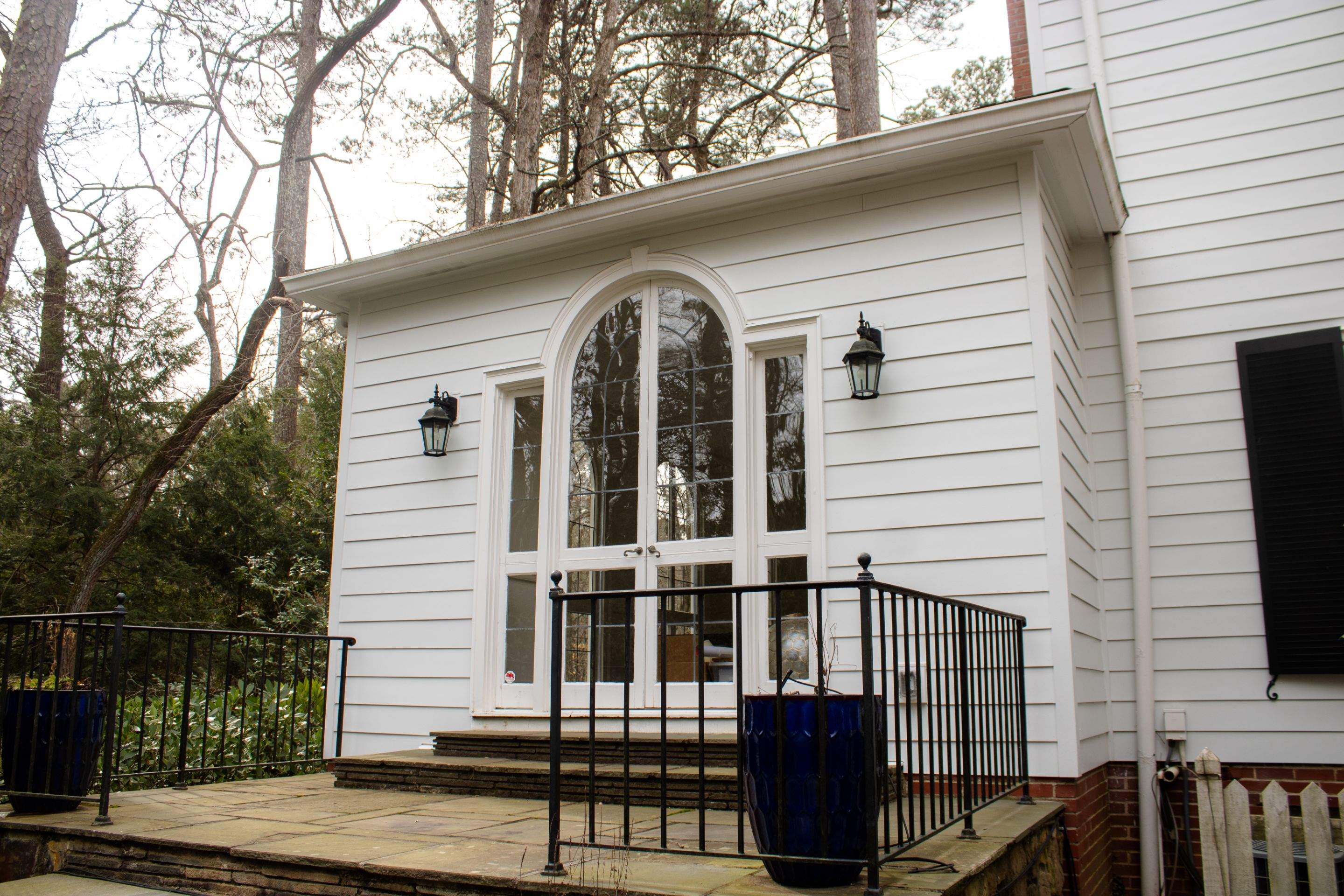 Siding Installation using James Hardie Color Plus Lap Siding by Nelson Exteriors 