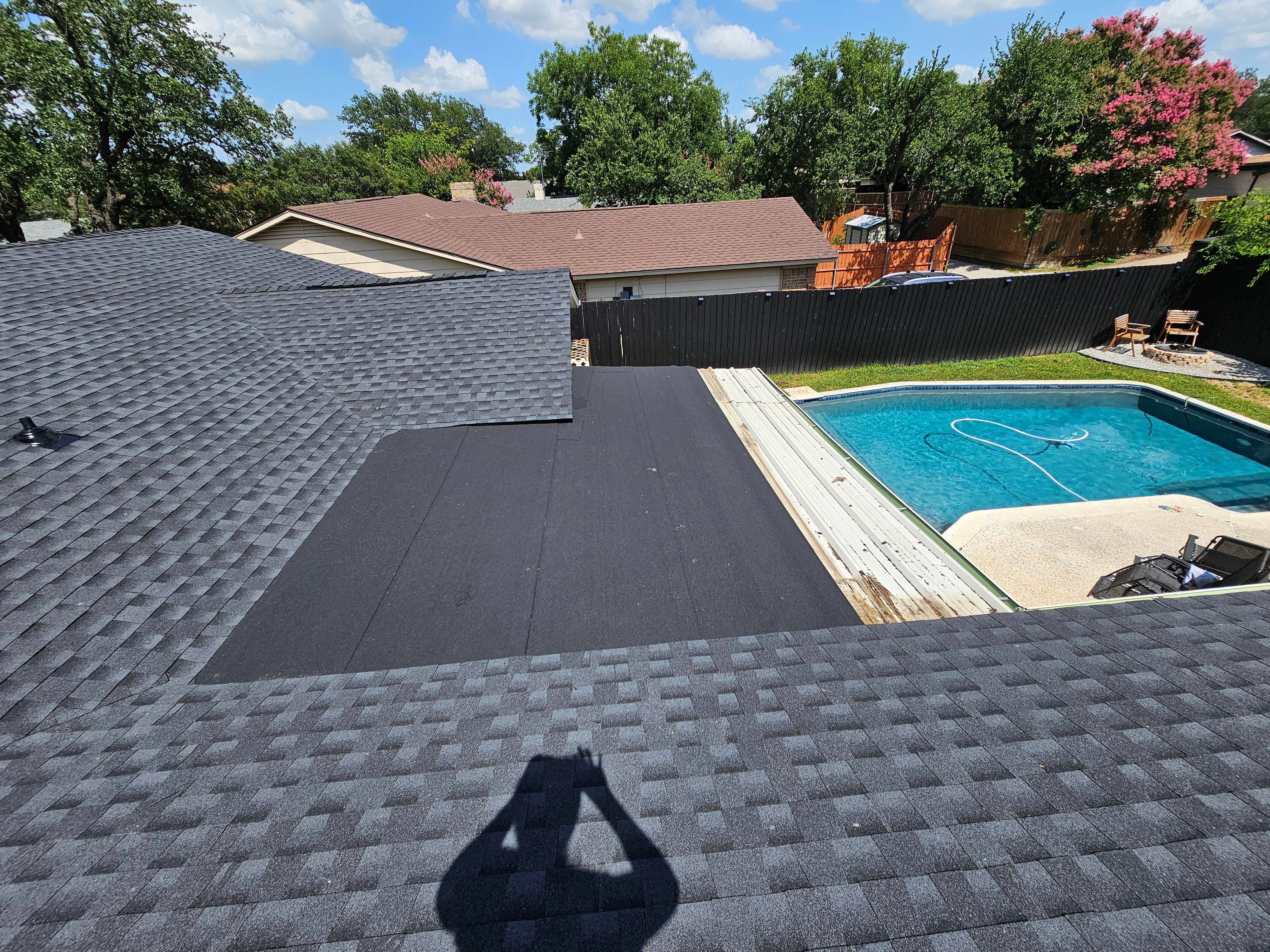 Roof Replacement & Leak repair by EL-GC LLC 