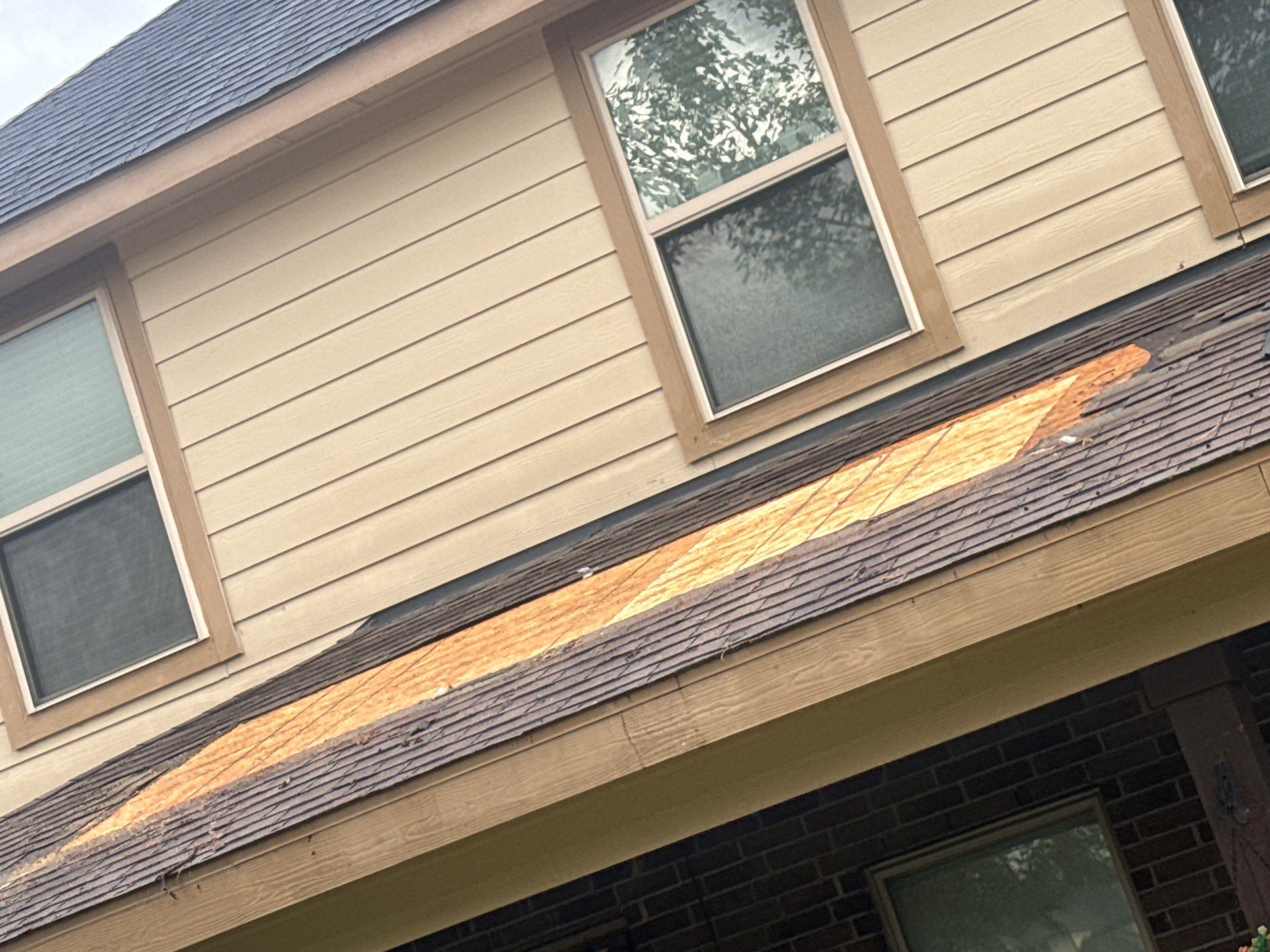 Hail Damage using Owen's Corning Duration (Lifetime) Shingles by Roof Repair Company