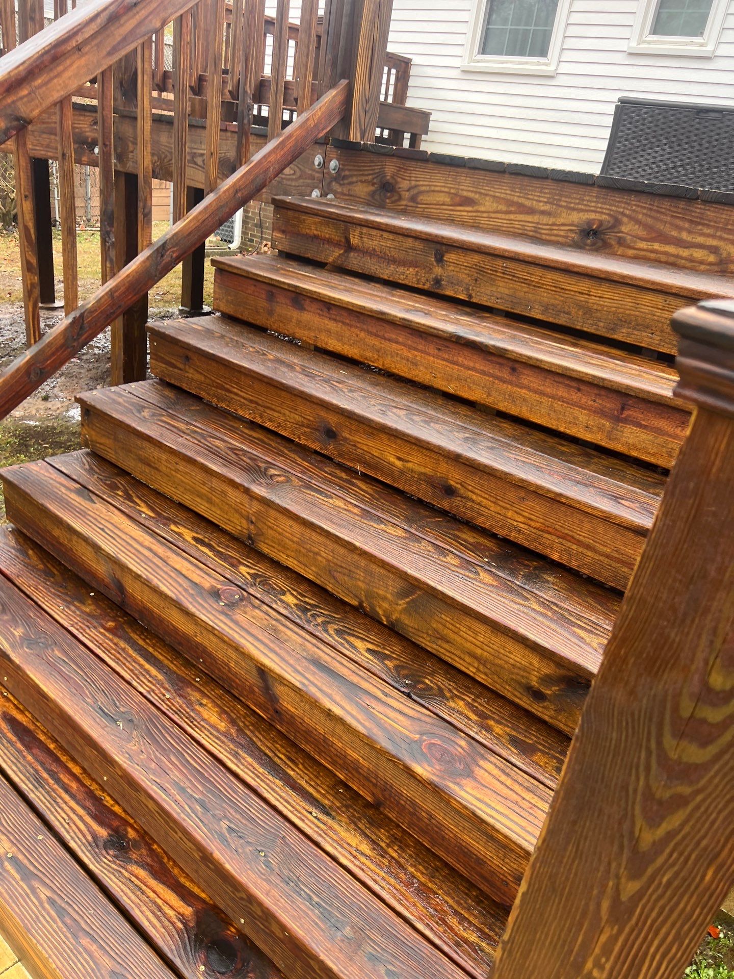 Wood Deck using Wood Sealant by DuraSeal