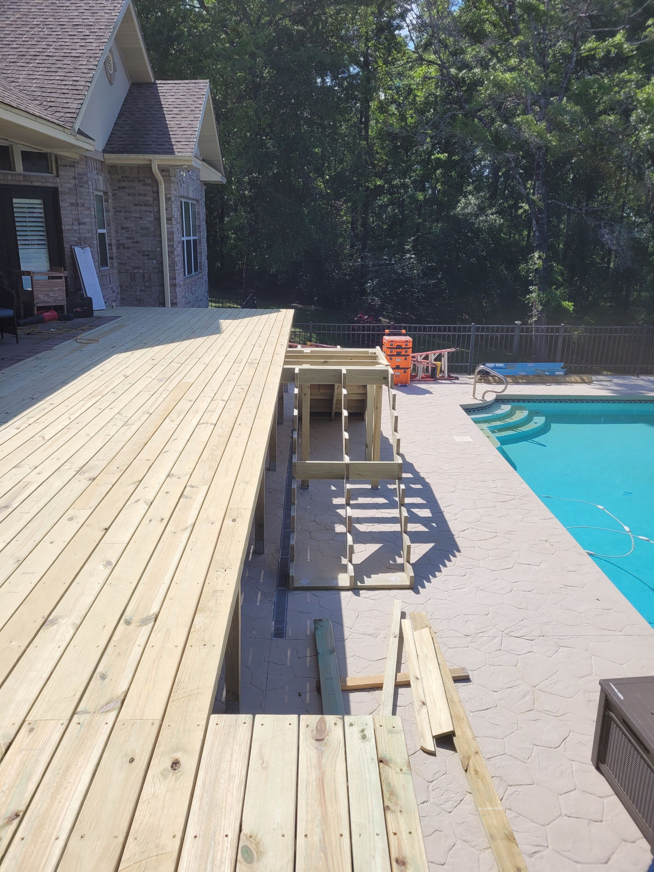 Elevated Screen Room in Crestview by Titan Sunrooms