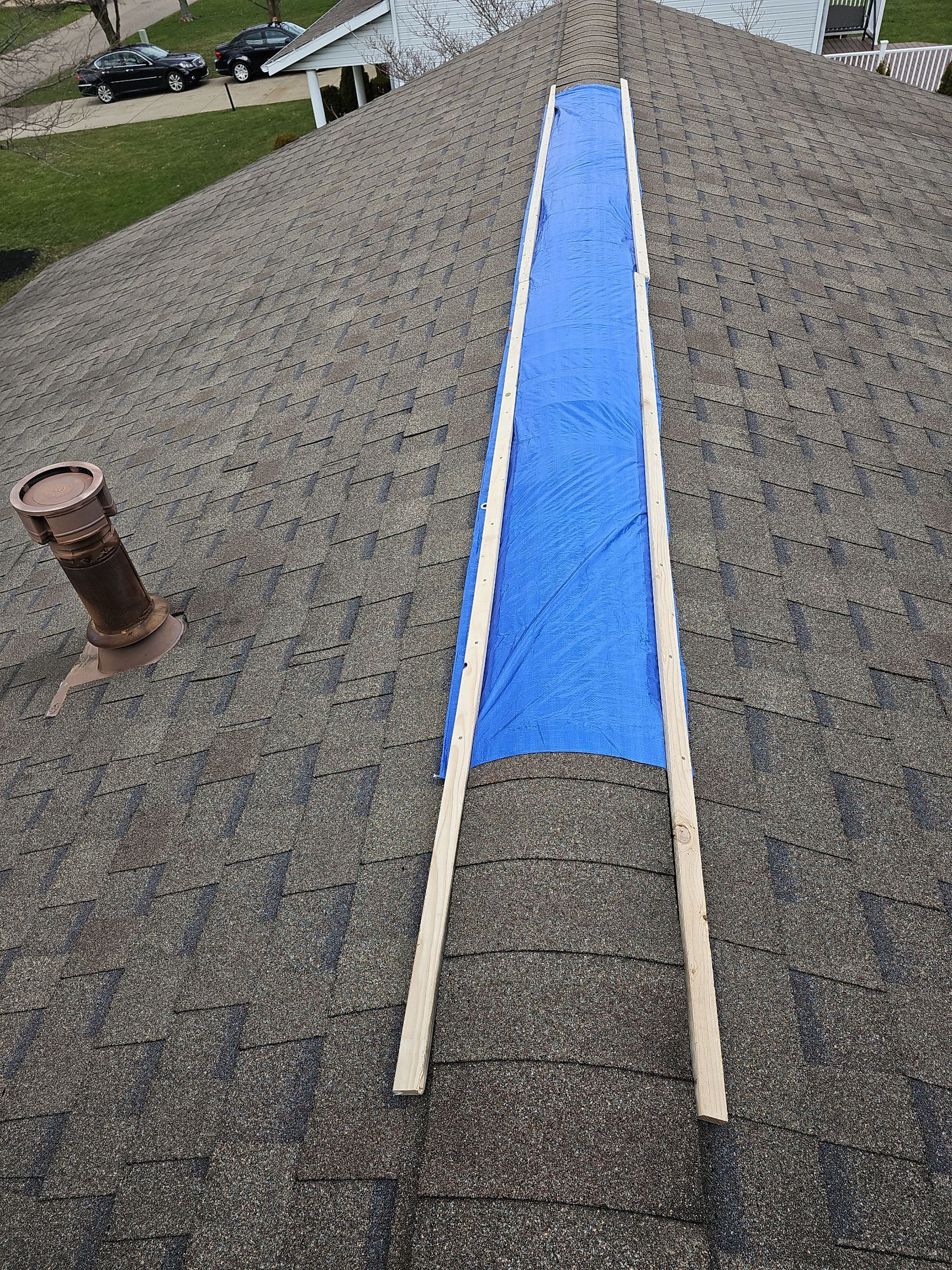 ATLAS PINNACLE COLOR: BLACK SHADOW by Eagle Eye Roofing