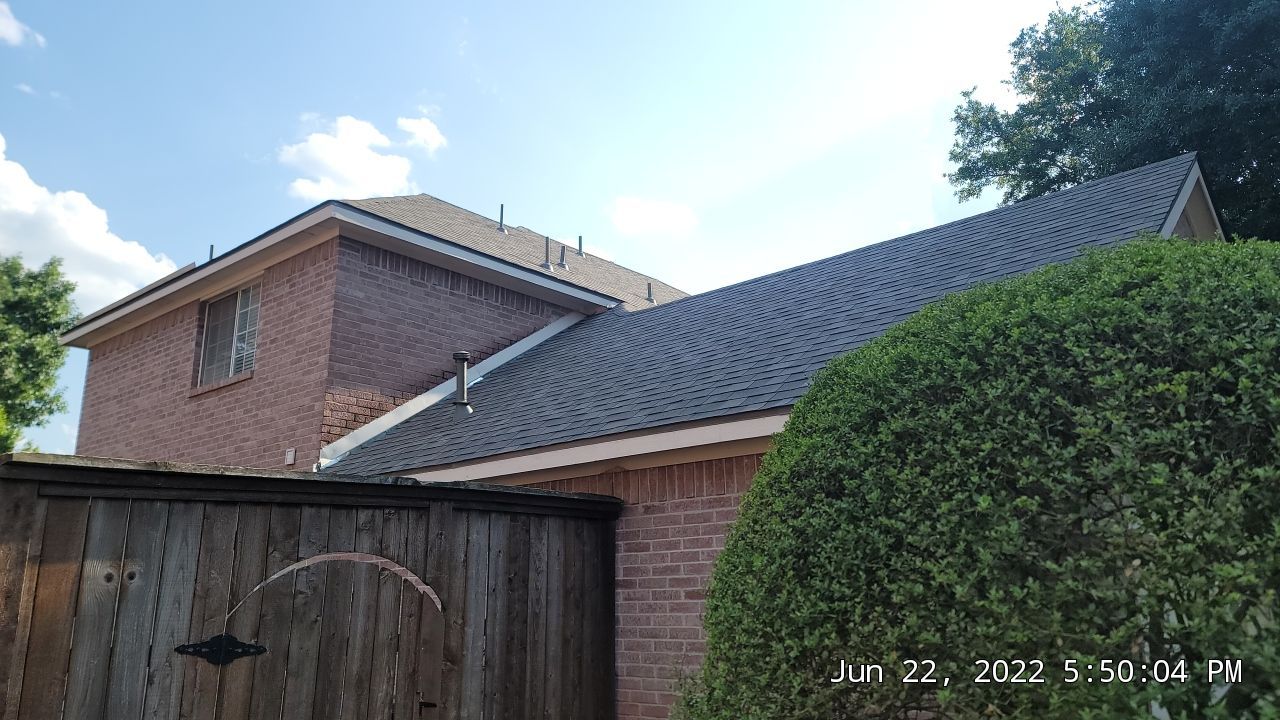 Insurance Claim Roof and Gutters using Owens Corning Oakridge Driftwood by Tex-Line Roofing