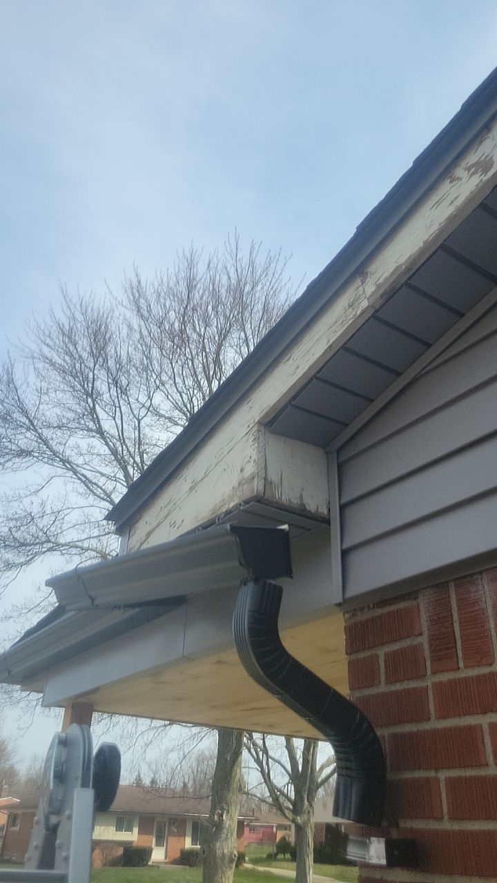 Siding Replacement using CertainTeed Restoration Classis D4 by 180 Contractors