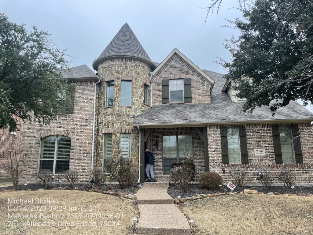 Project in Frisco  by Zeus Exteriors