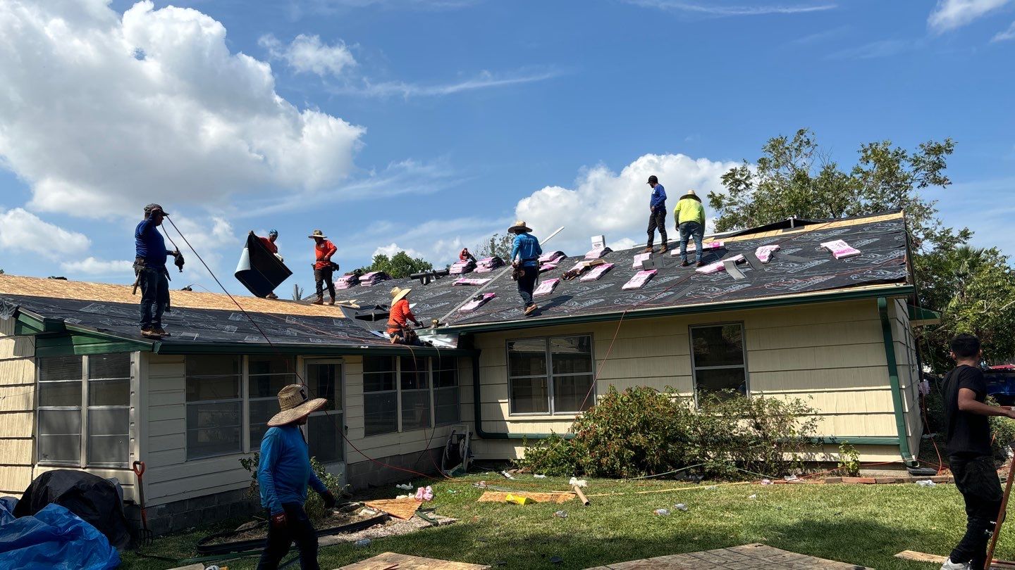 Residential Roofing Installation using Owen's Corning Duration (Lifetime) Shingles by Roof Repair Company