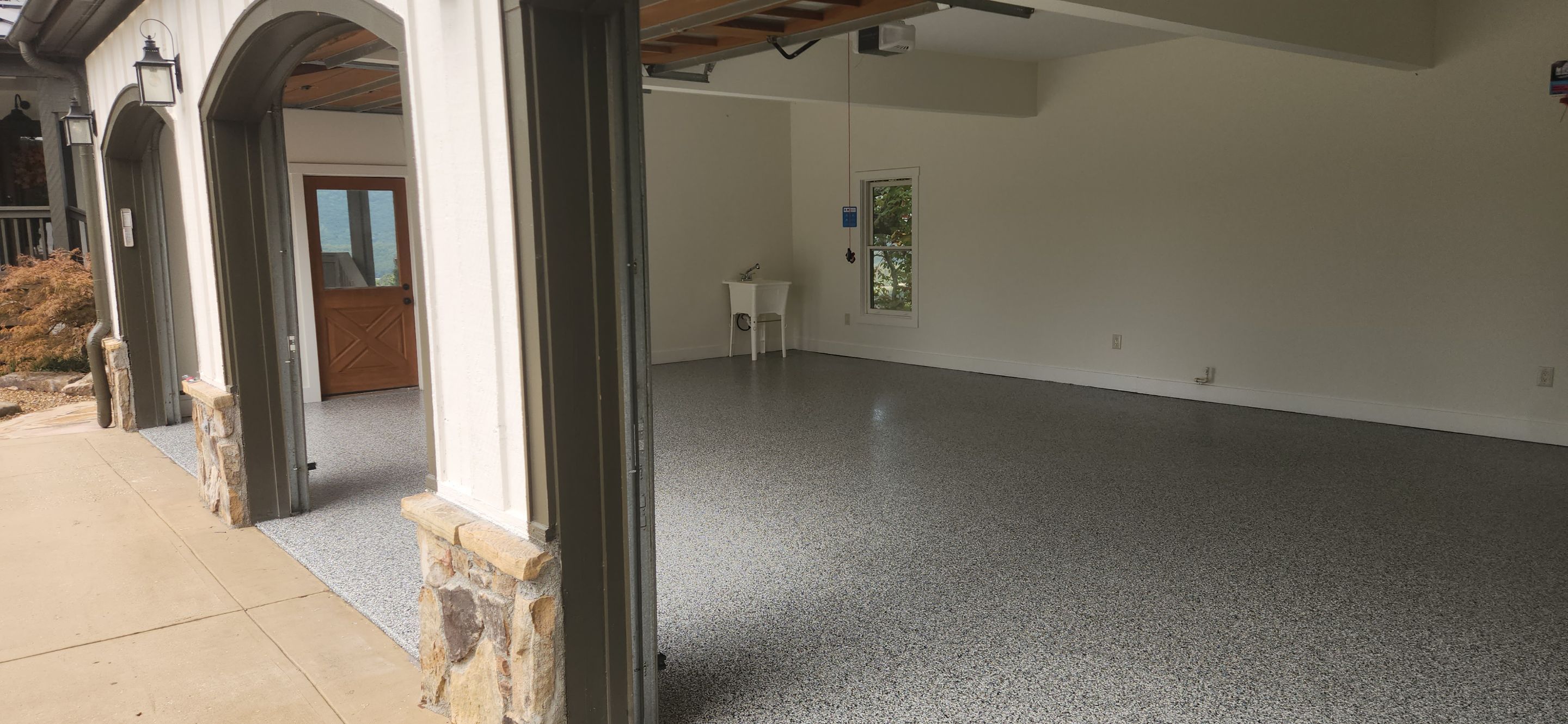 Garage using Domino by Elite Floor Solutions
