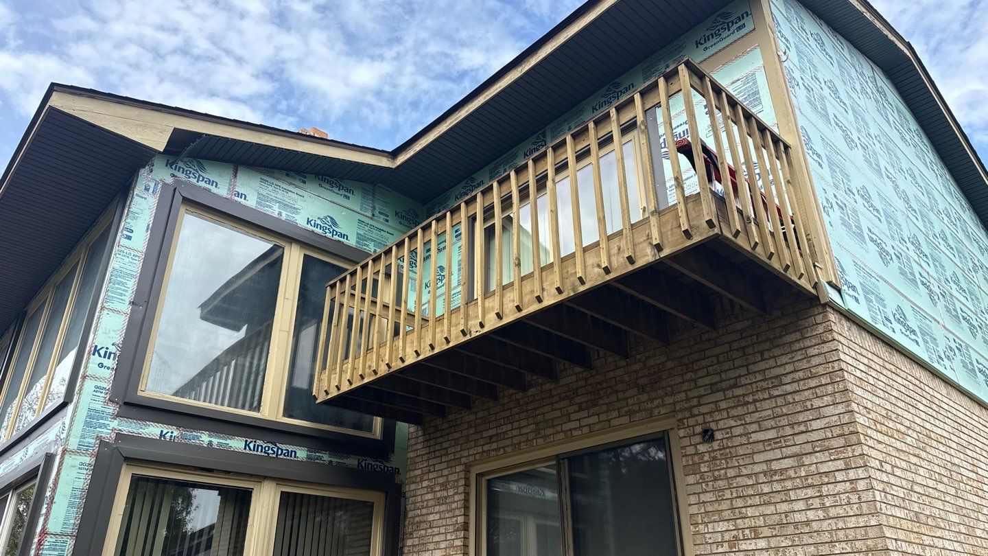 Siding Replacement using Alside S7 Cedar Mill Grain Cast Iron by 180 Contractors