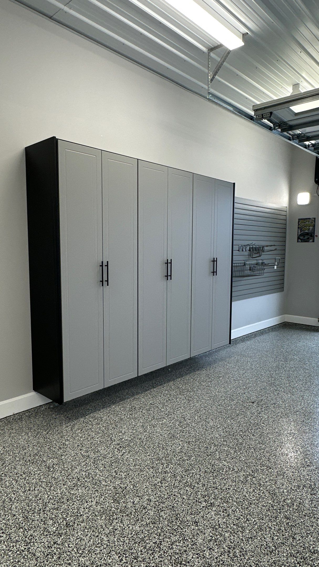 Pat F upgraded his garage with a cool Two-tone cabinet setup by Banner Garage