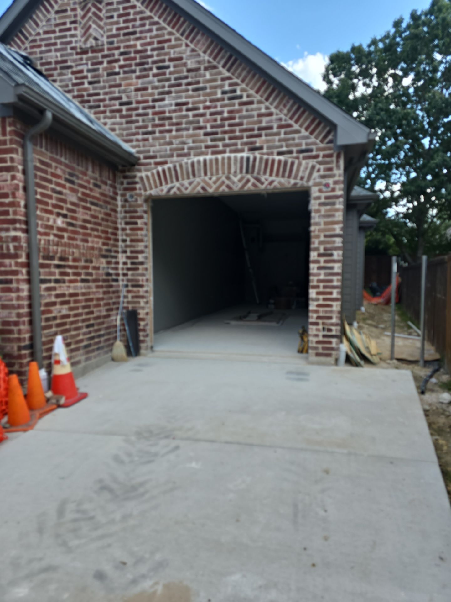 Garage and Pool Bath Addition by SLM General Contractors & Roofing
