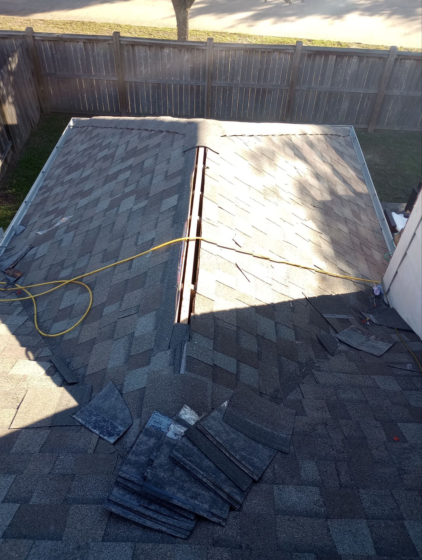 Residential Roofing Installation using Owen's Corning Duration (Lifetime) Shingles by Roof Repair Company