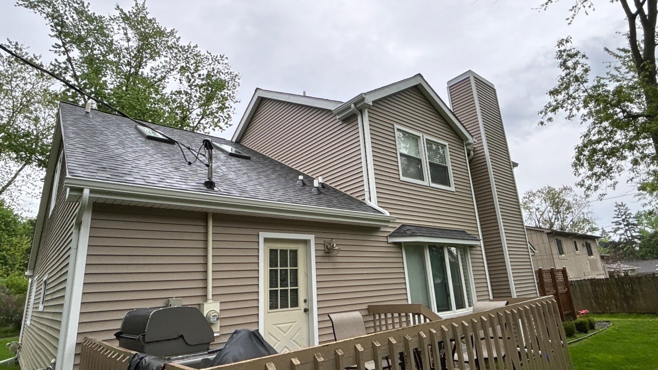 Roof Replacement using CertainTeed Landmark Pro by 180 Contractors