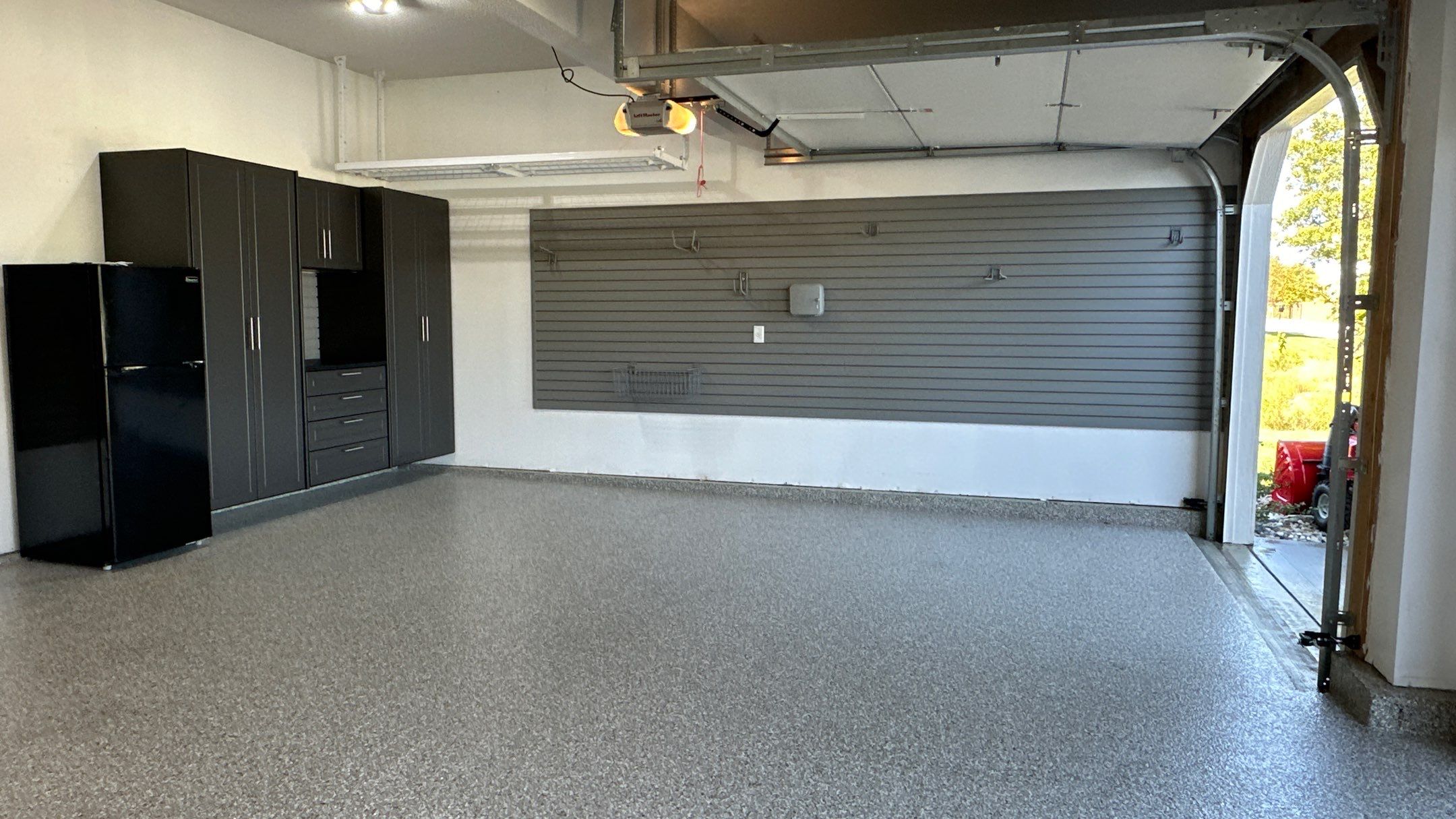 Dan E. got the garage of his dreams by Banner Garage