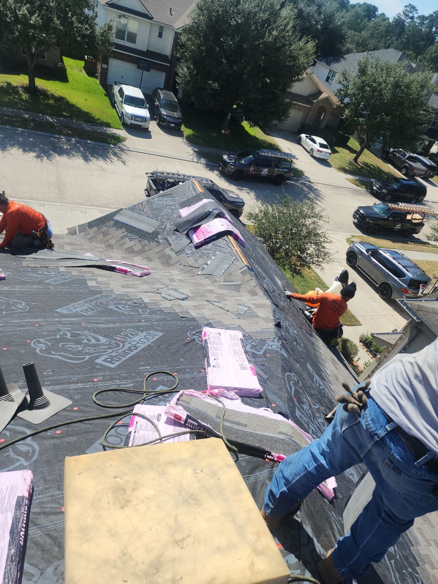 Residential Roofing Installation using Owen's Corning Duration (Lifetime) Shingles by Roof Repair Company