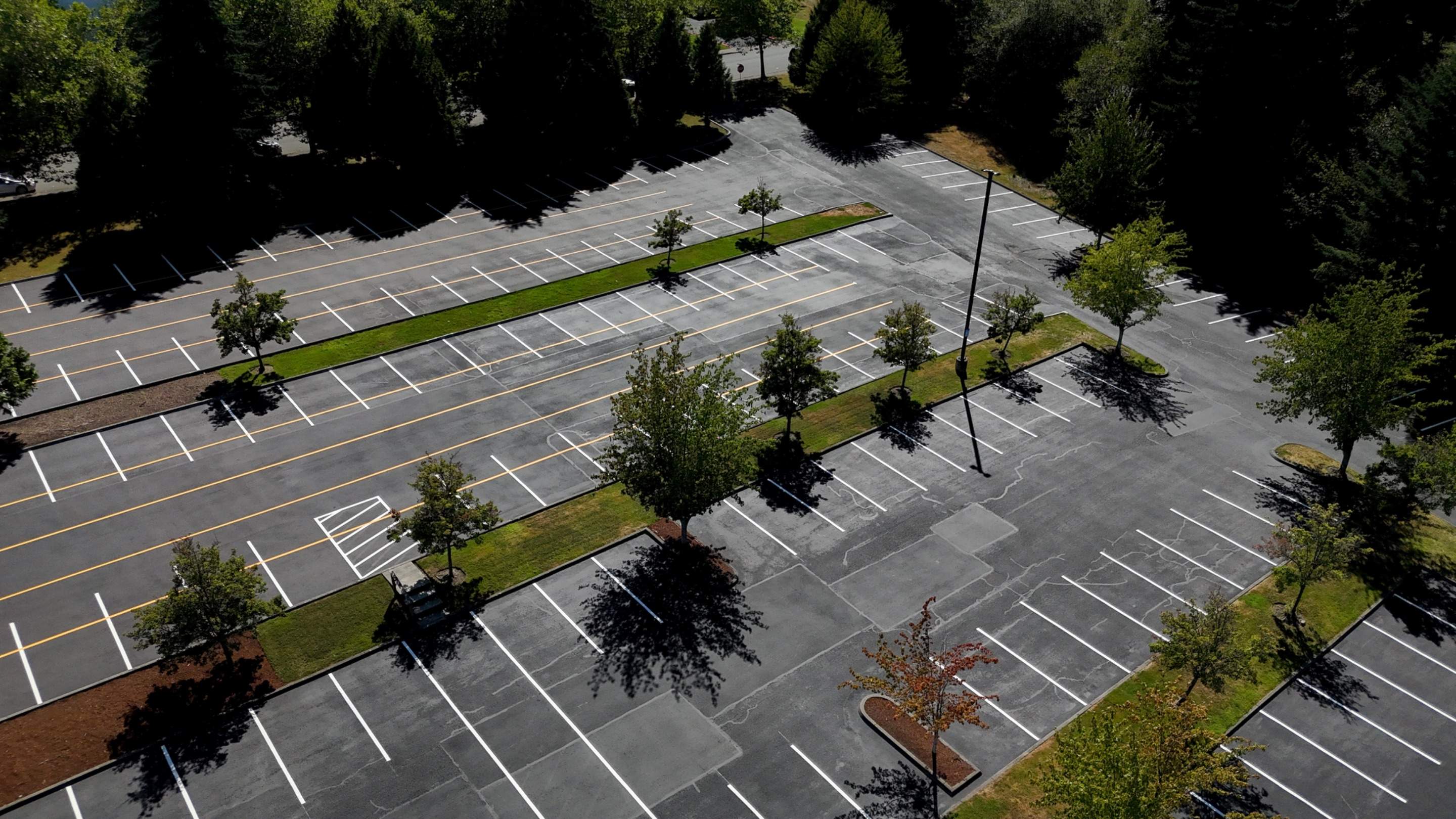 Sealcoating & Asphalt Patch Repairs | Everett  by Jireh Asphalt & Concrete Inc 
