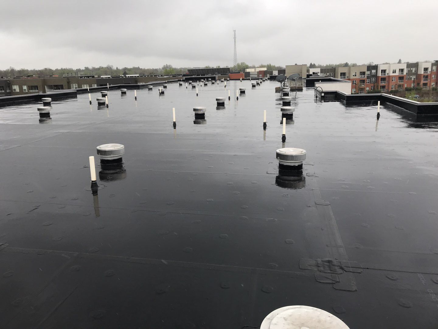 Commercial Roofing Installation using MuleHide EPDM .60 - BLACK by A to Z Roofing