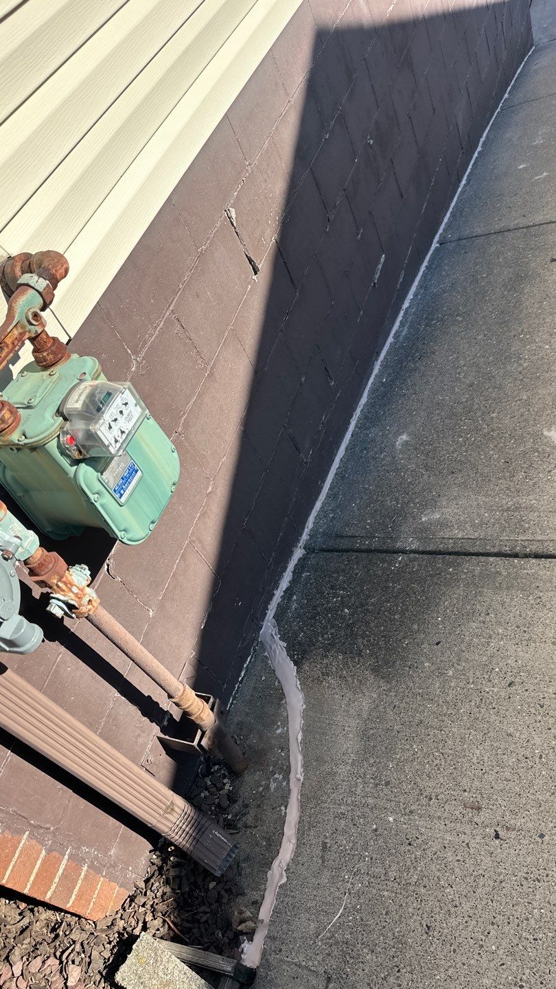 Porch + Garage Project in McKees Rocks by Floors in a Day, Inc