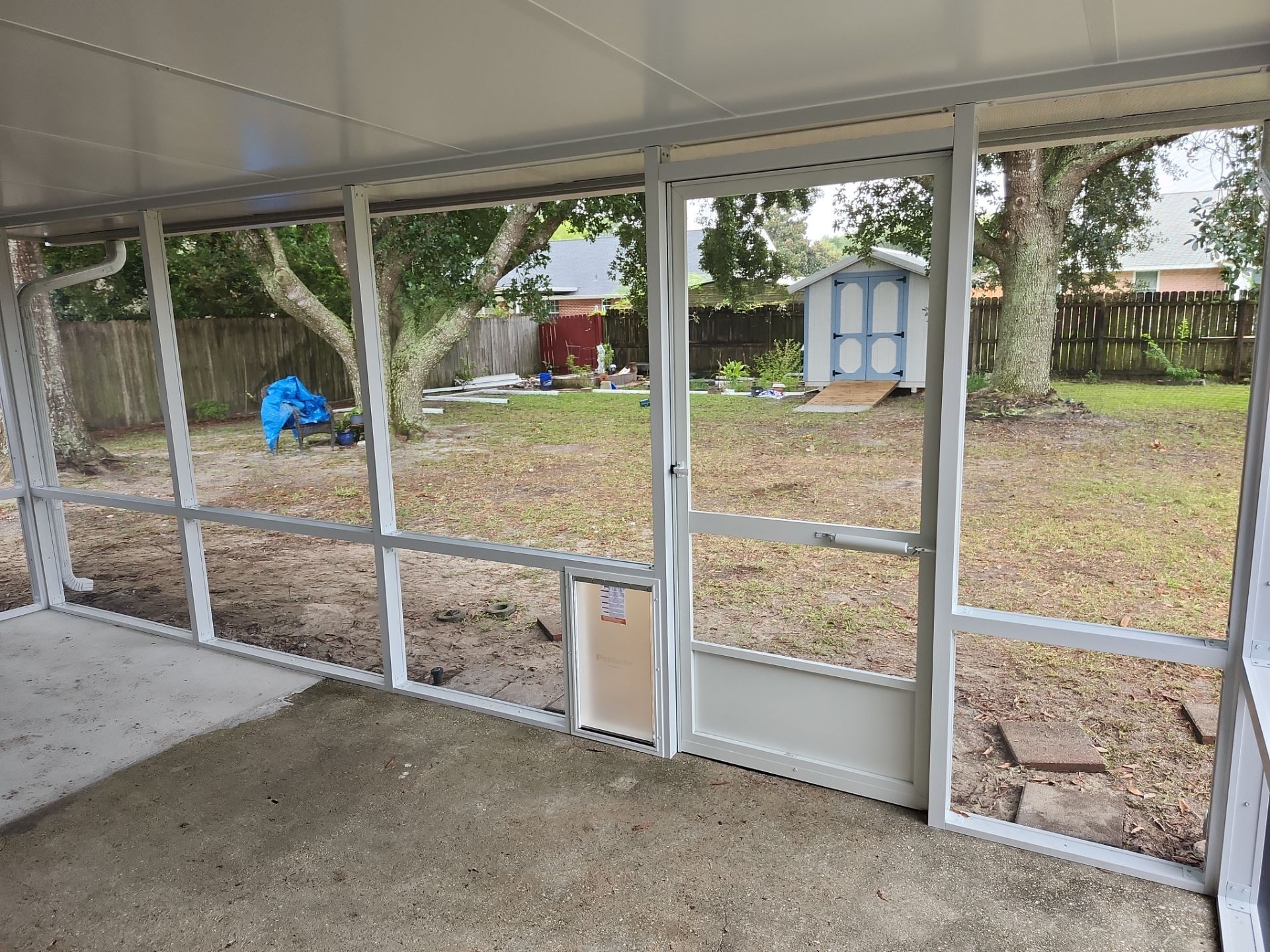 Screen Room w/Colorbeam by Titan Sunrooms