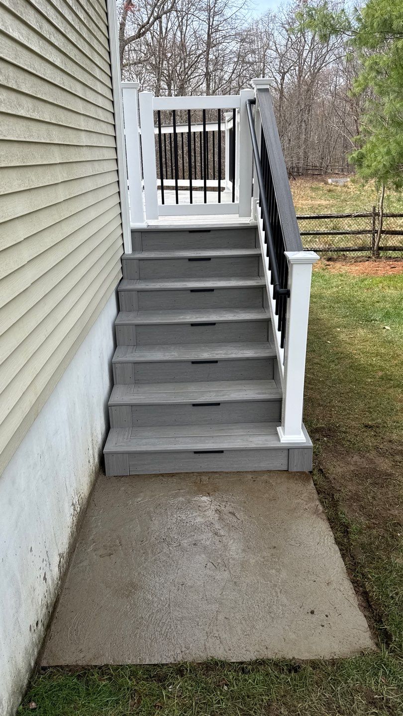 New Deck in Old Bridge, New Jersey by deck guardian