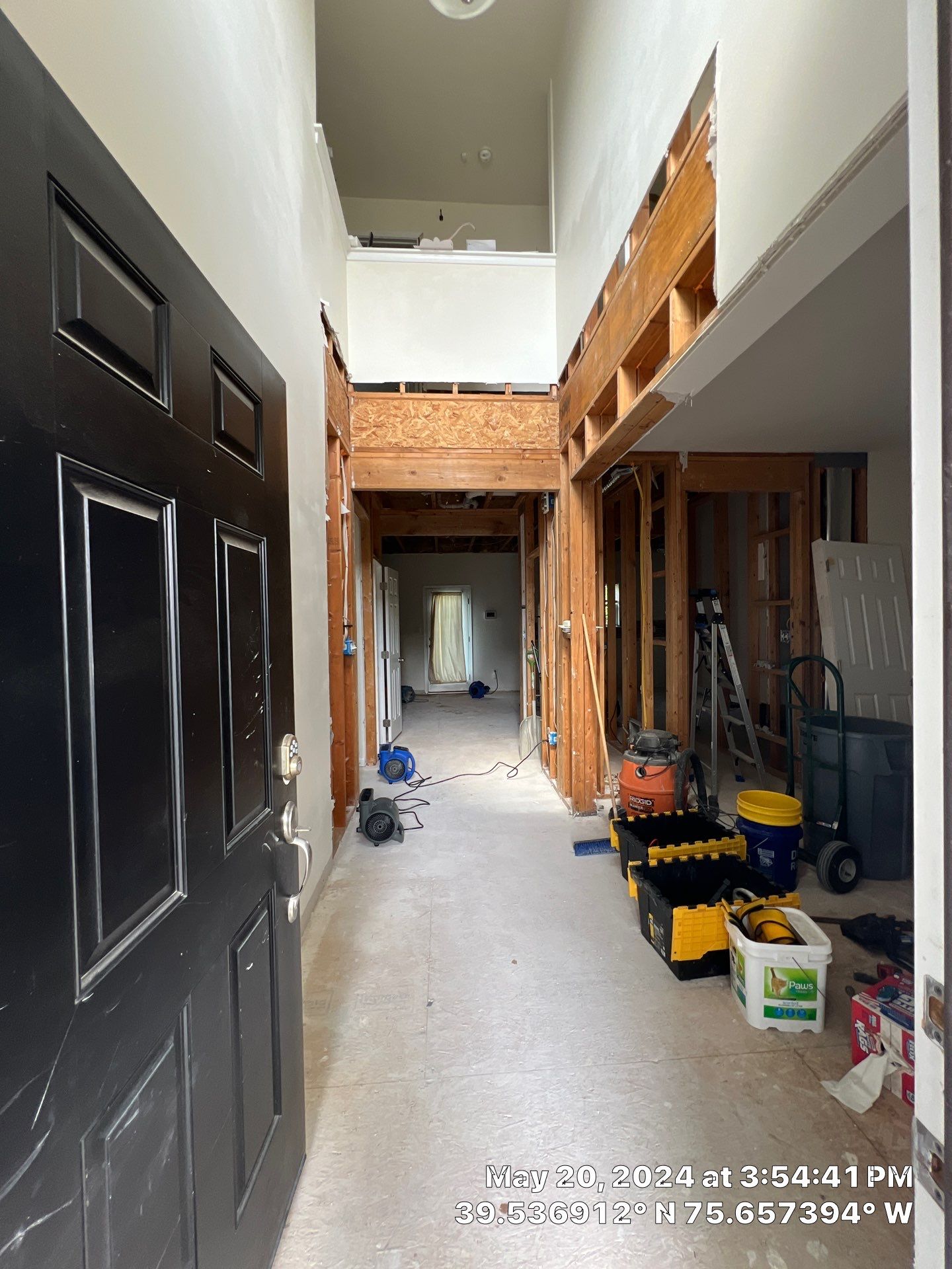 After Hours Emergency Water Extraction and Restoration in Middletown, Delaware by Healthy Home Solutions