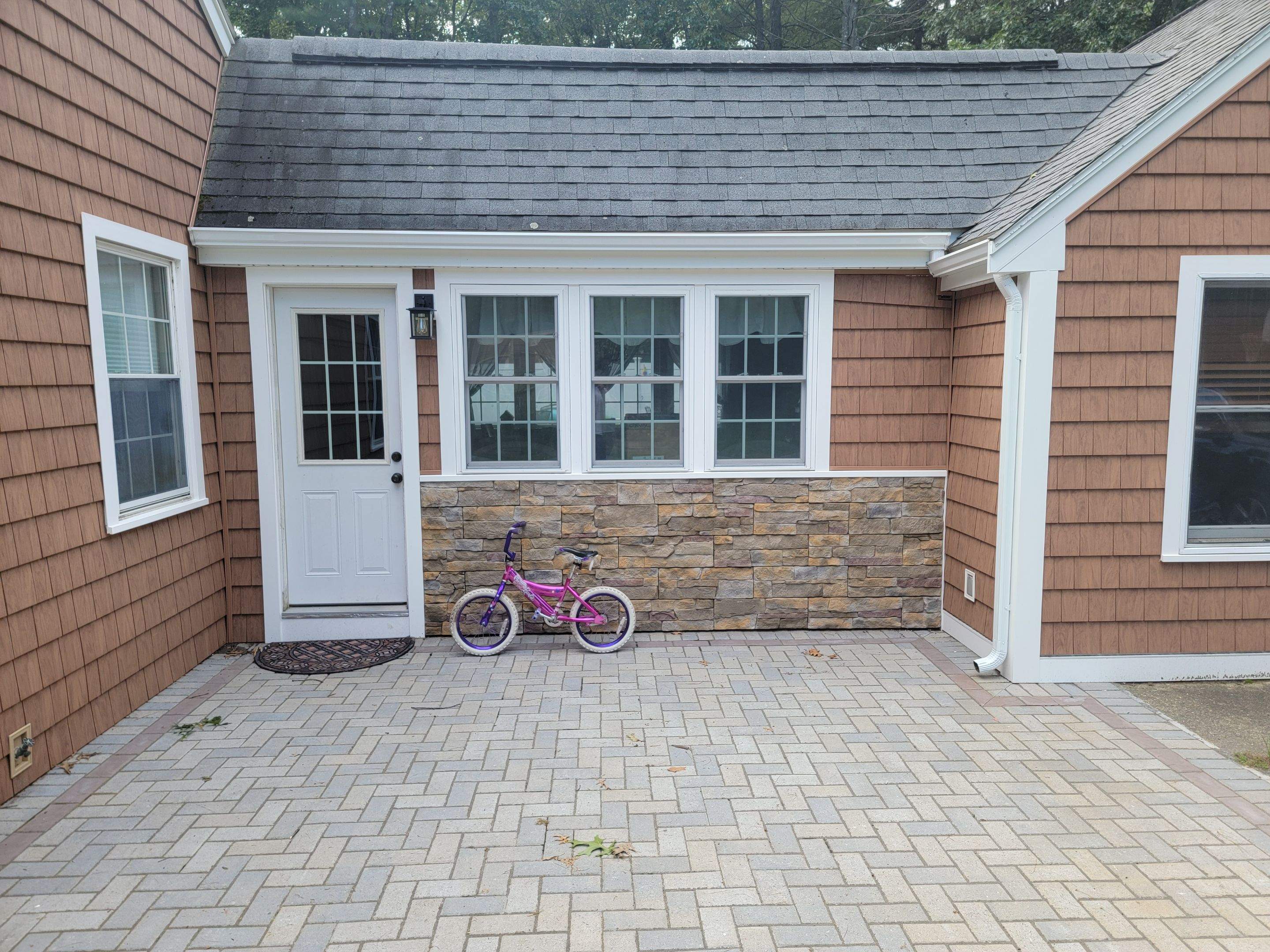 Siding Installation using CertainTeed and Versetta Stone by UBrothers Construction