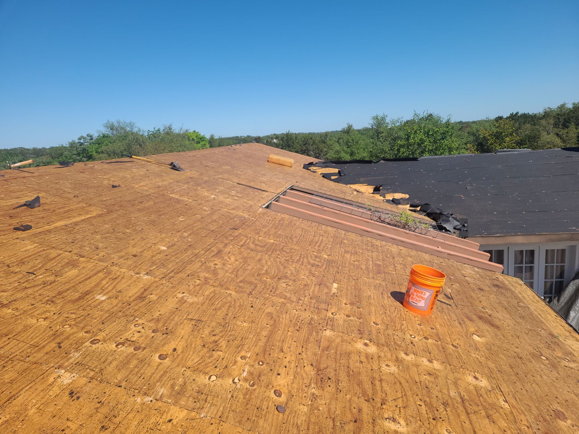Galvalume Standing Seam offers a 45-year finish warranty! by Oakwood Roofing and Construction, LLC