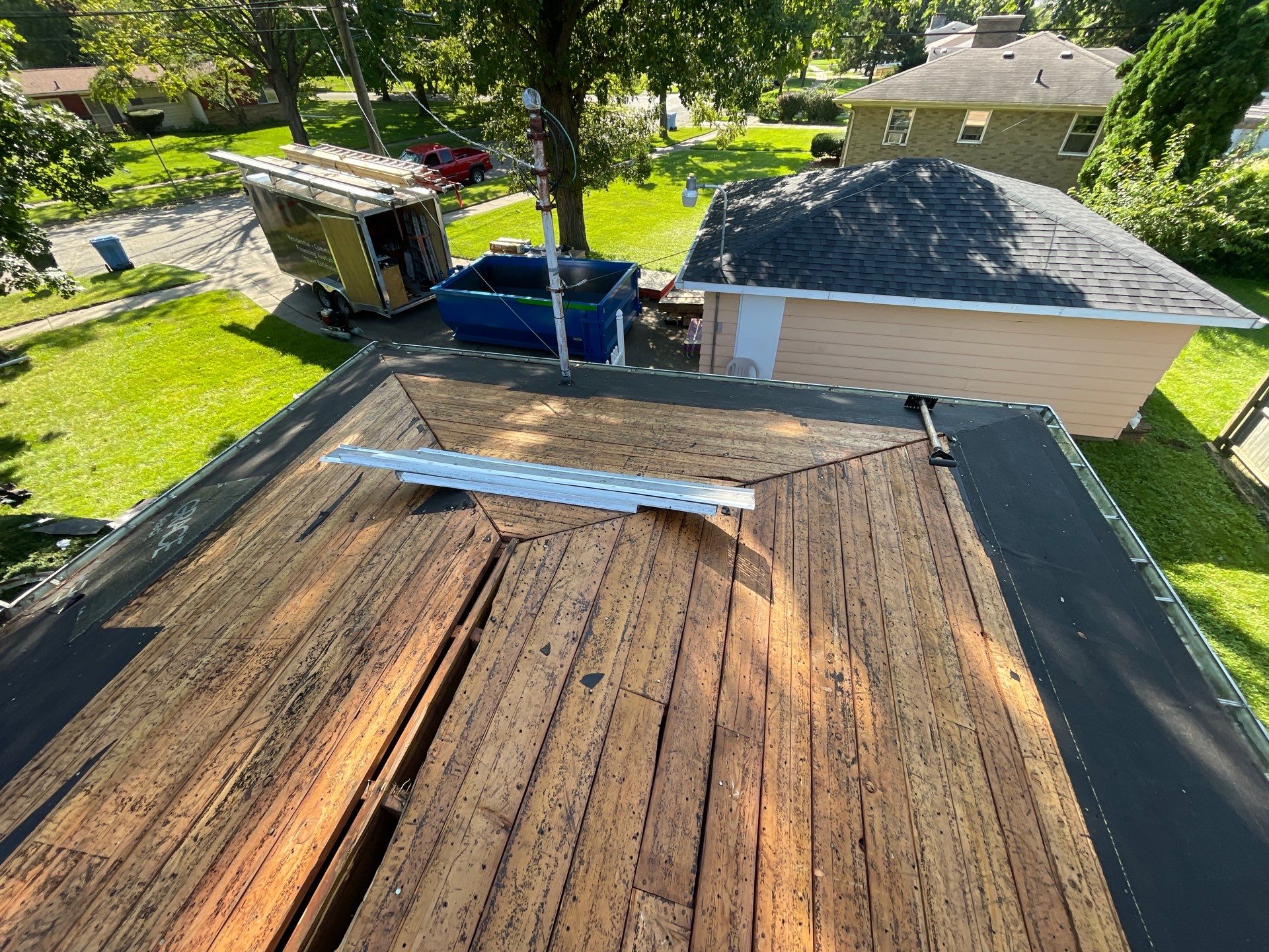 Roof Replacement using Certainteed by GRACCO
