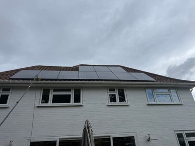 Solar Panel Cleaning Ewell