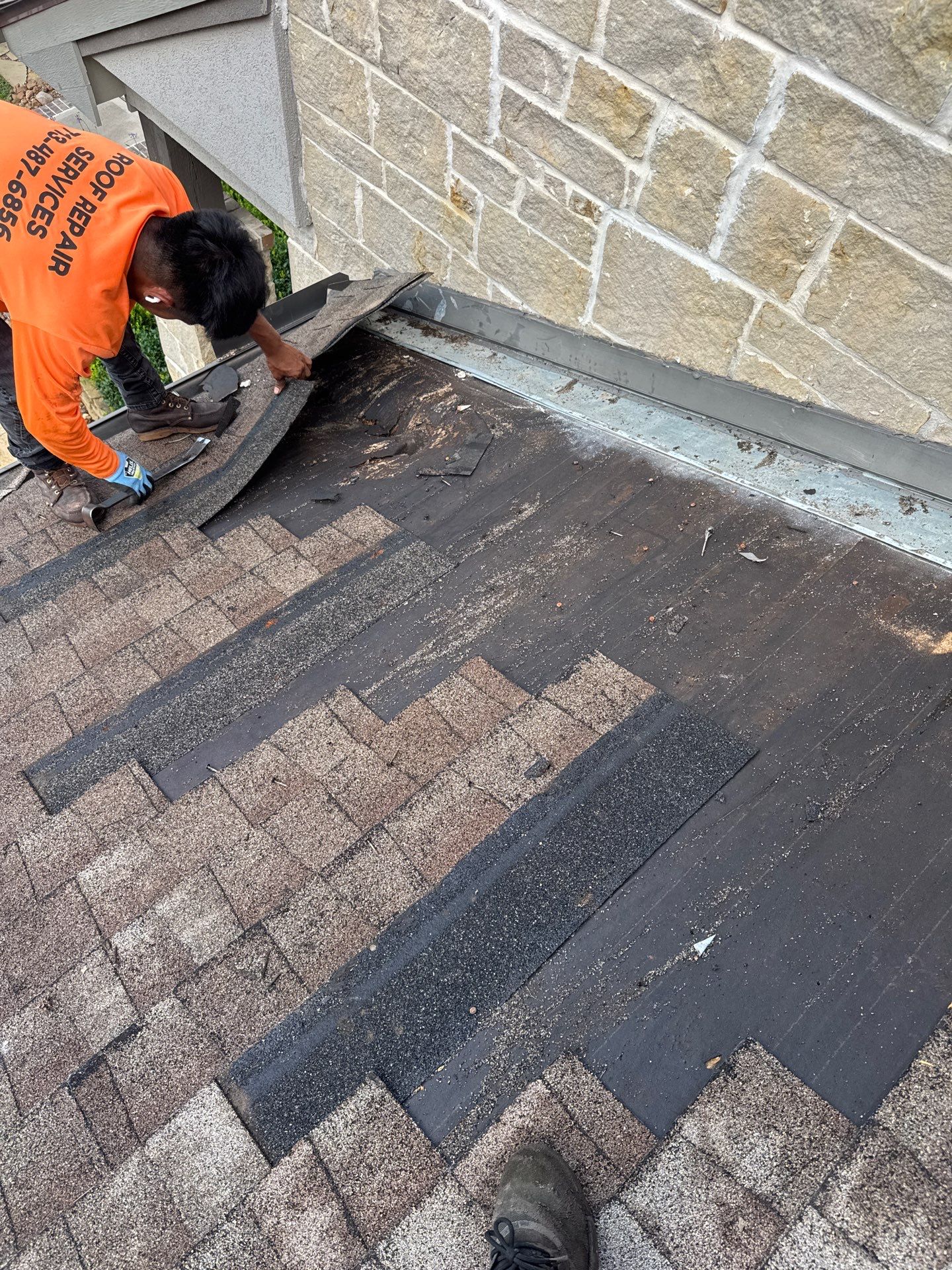 Roof Repair Montgomery by Roof Repair Company