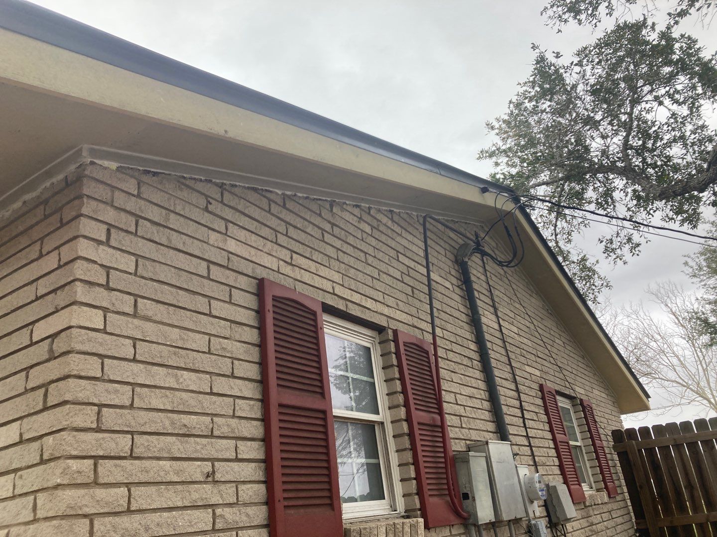 Beeville Backporch sittin' by Bayfront Roofing and Construction
