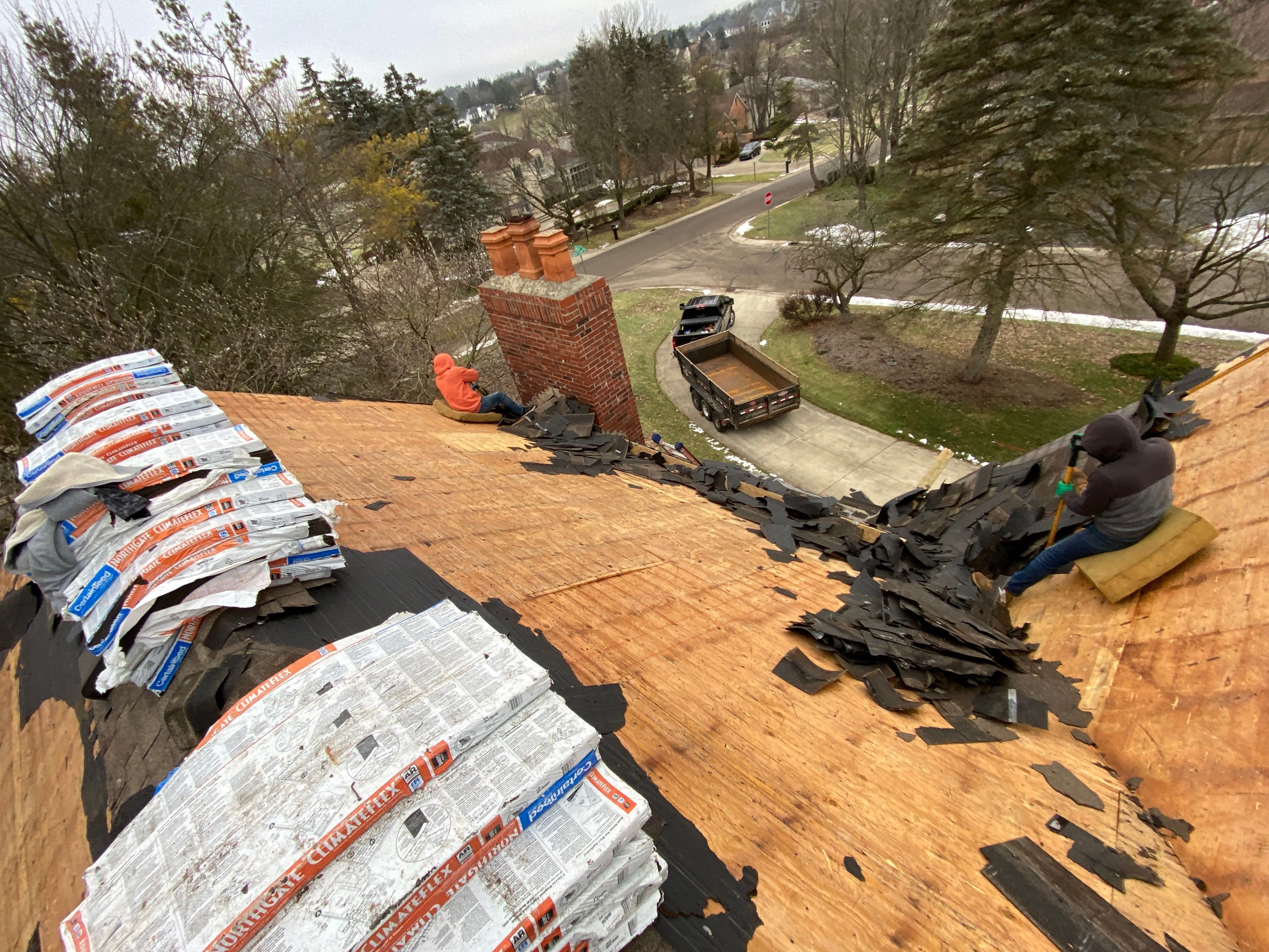 Roof Replacement using CertainTeed Landmark by 180 Contractors