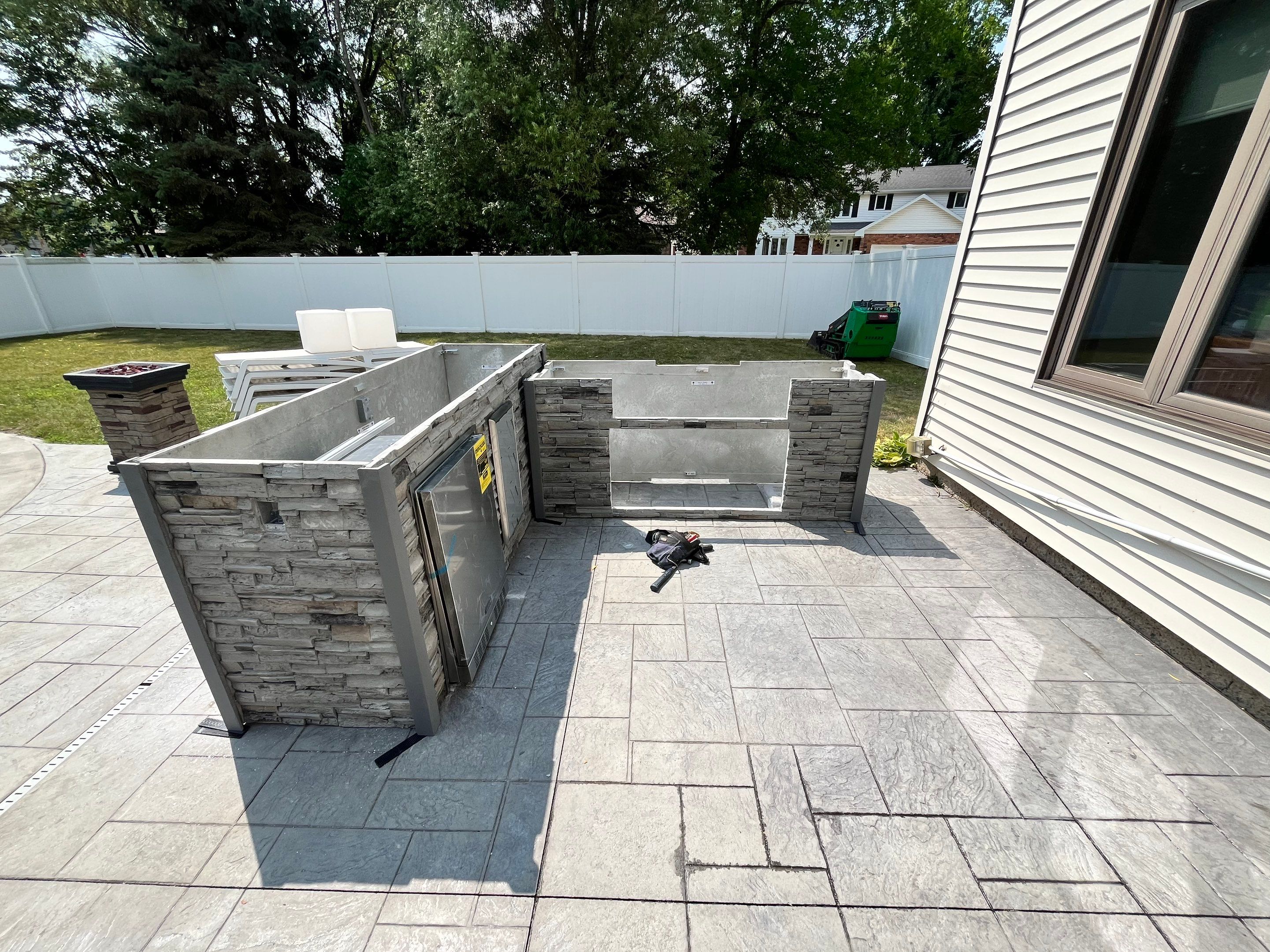 Interior Renovations, Bathroom Remodel, Concrete and Outdoor Living by Ivy Lea Construction
