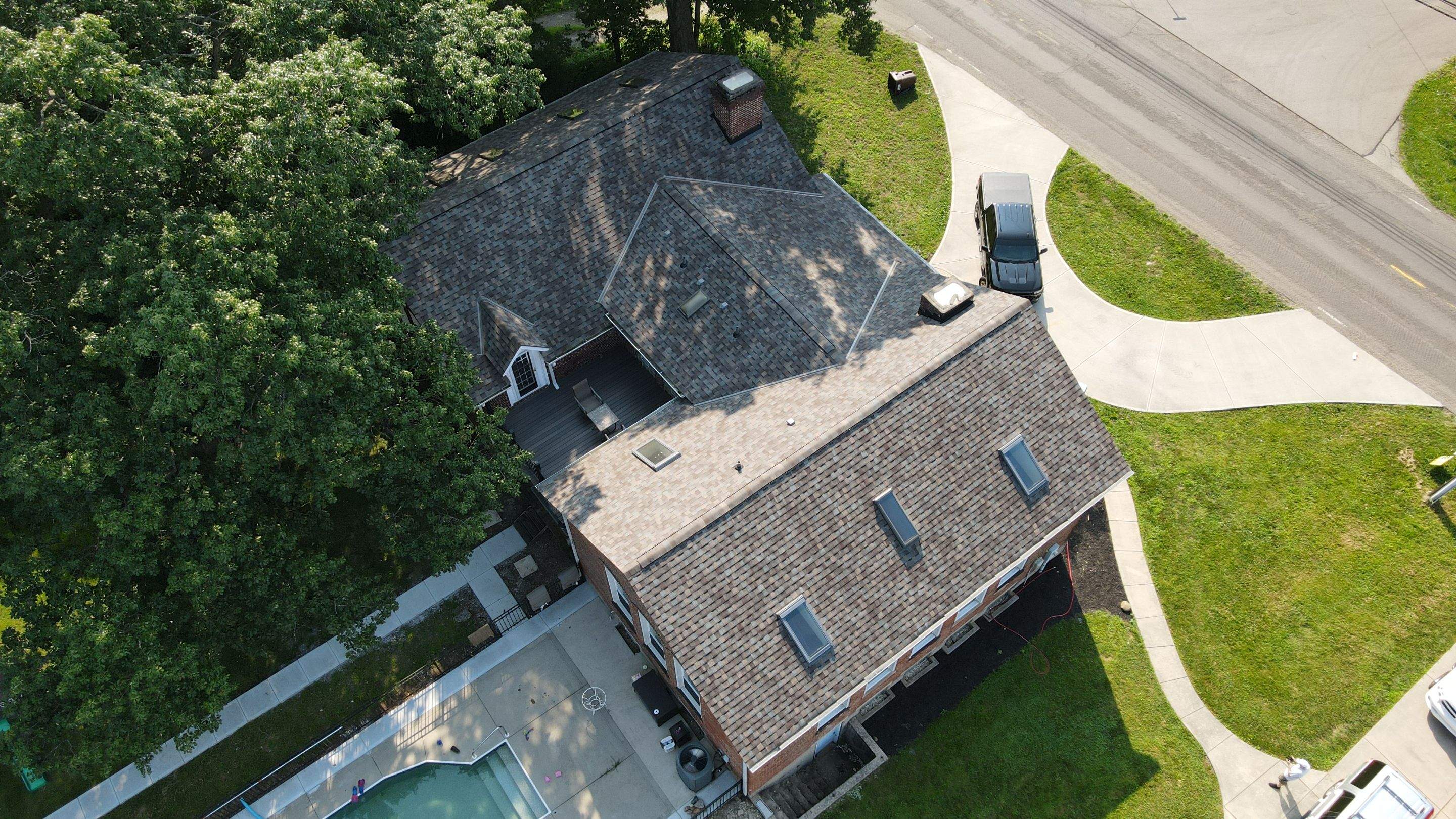 Residential Roofing Installation using Atlas Pristine by Tamlin Roofing