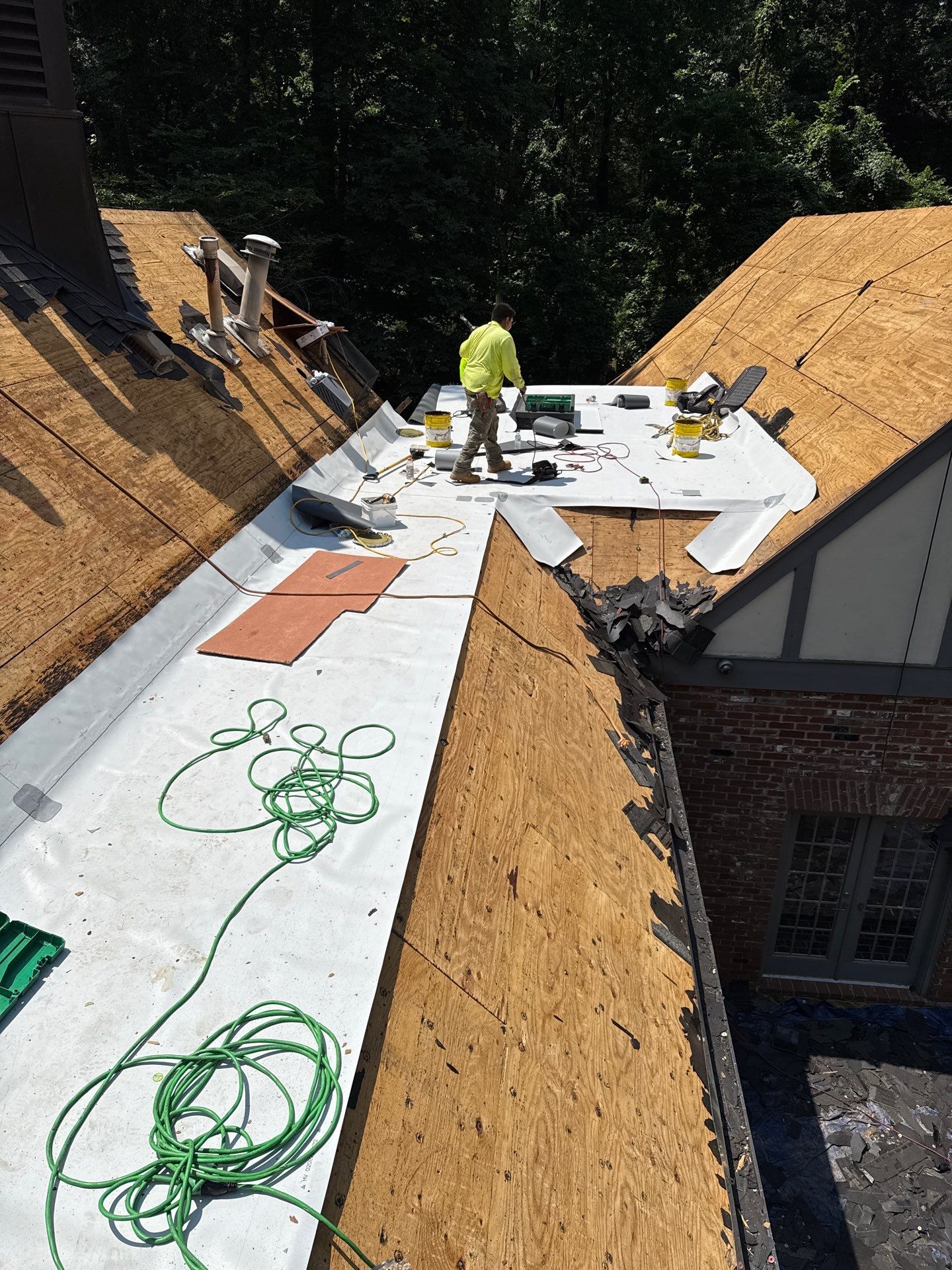 Roof Replacement in East Memphis by Revival Roofing Services