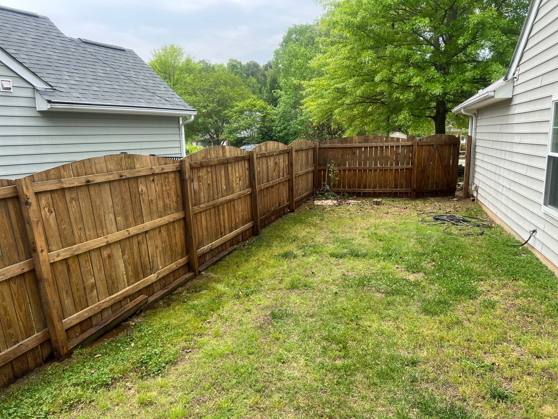 Fence using Wood Sealant by DuraSeal