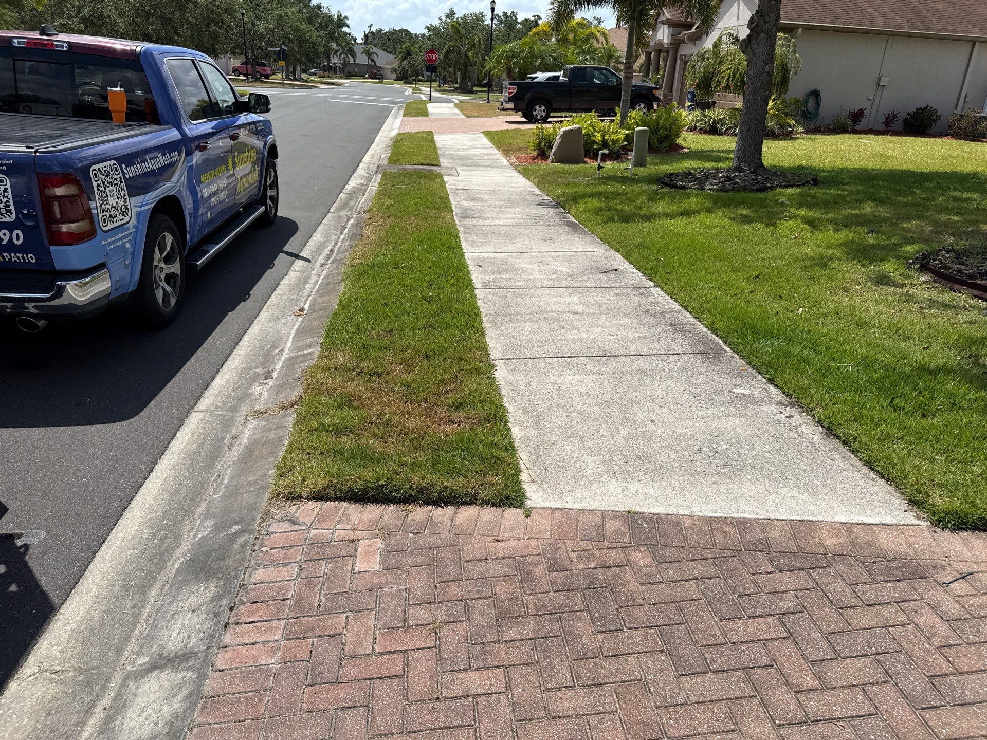 Paver Driveway & Sidewalk Cleaning with Hi-Low Surface Cleaner – Oakleaf Hammock, Ellenton, FL by Sunshine AquaWash
